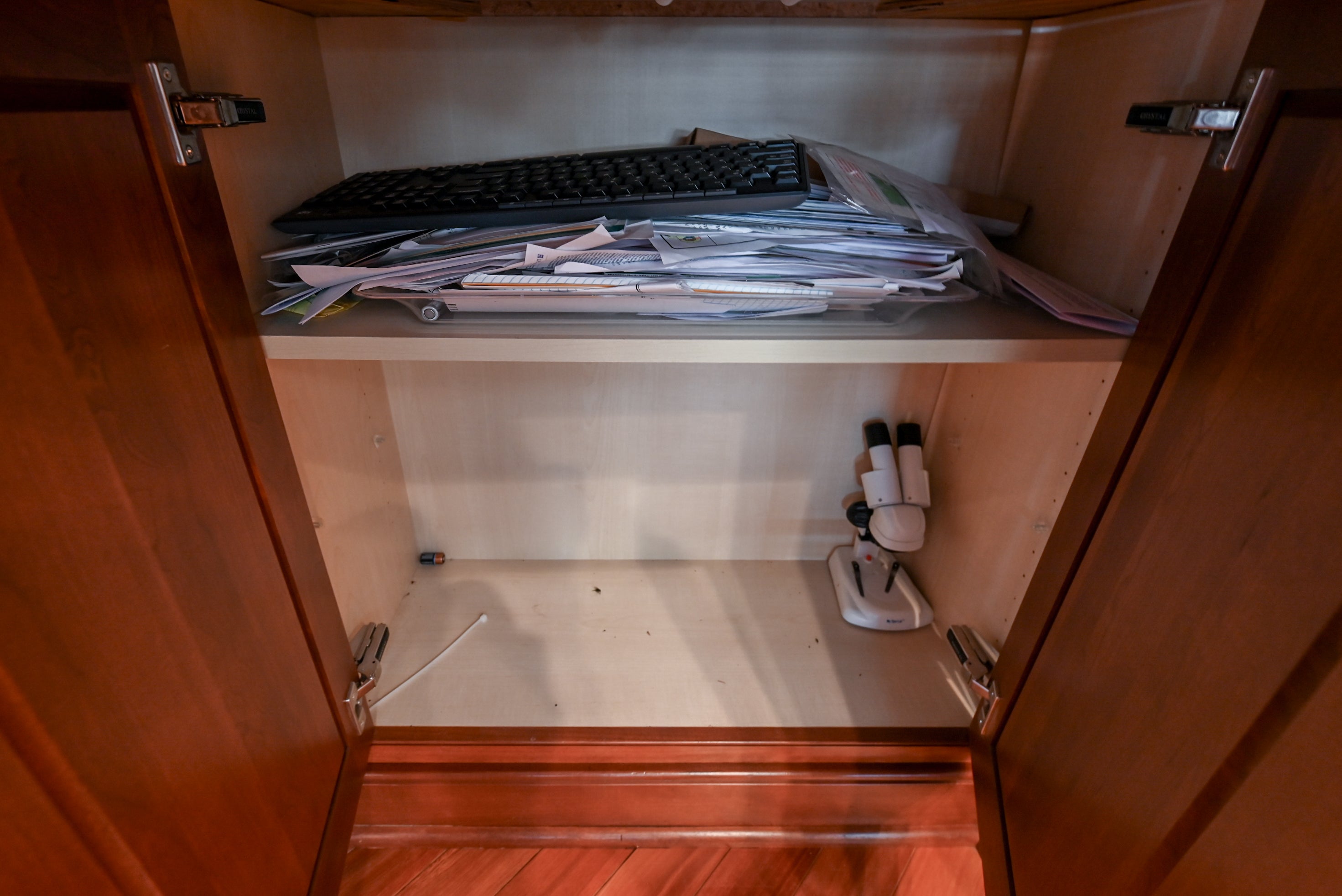 Crystal Cabinetry Terracotta Sunset Traditional Pre-Owned Kitchen W/ Wet Bar