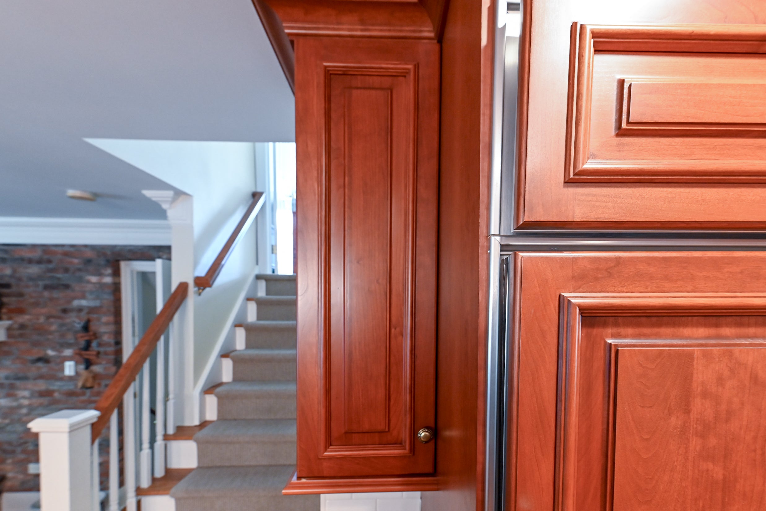 Peter Salerno English Toffee Traditional Pre-Owned Kitchen