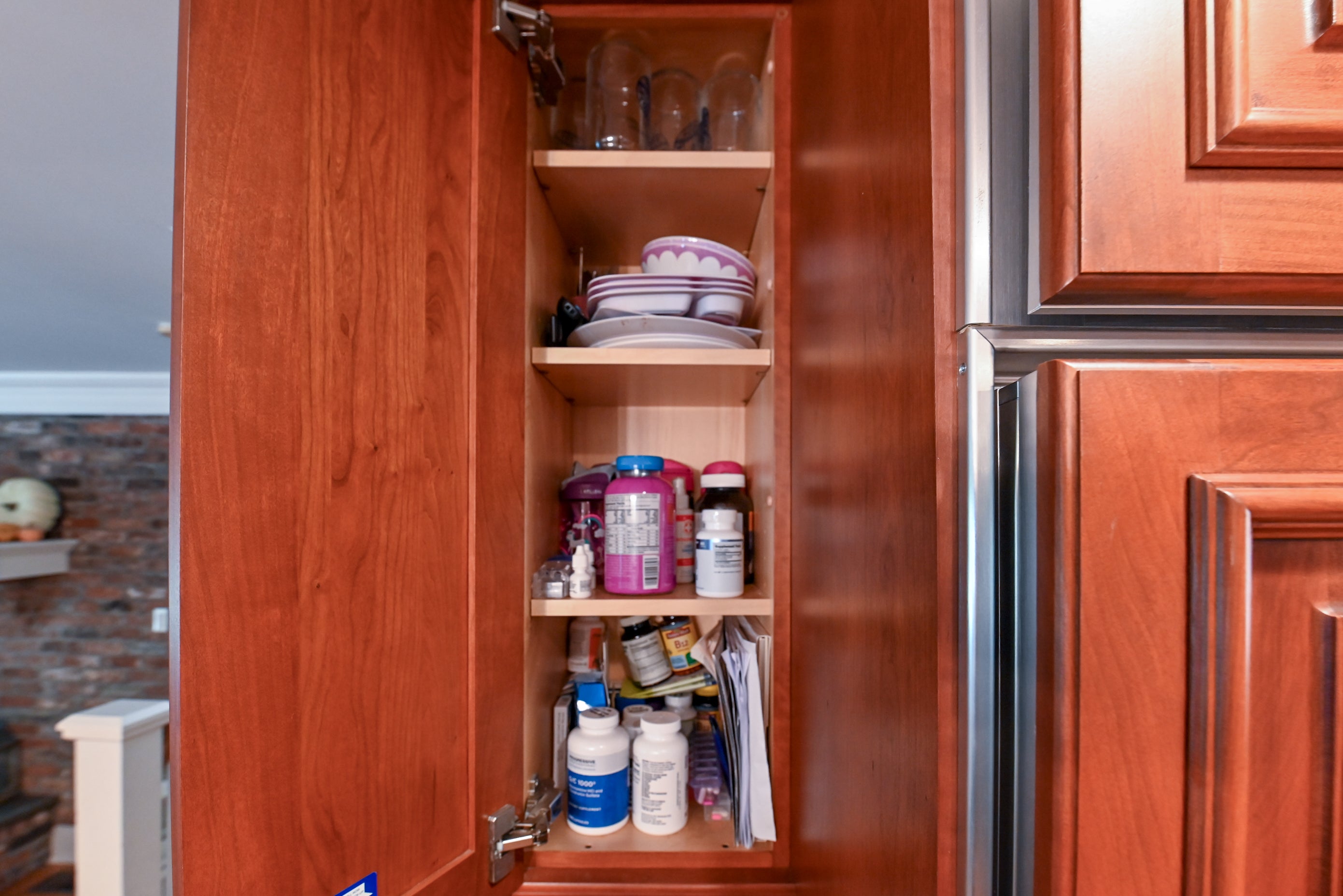 Peter Salerno English Toffee Traditional Pre-Owned Kitchen