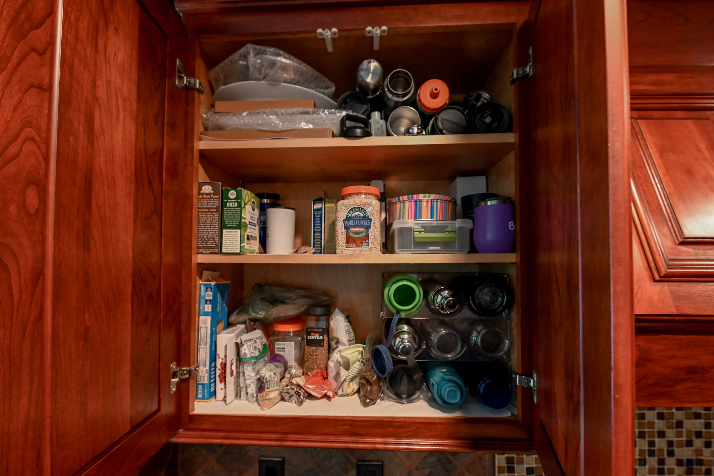 Bertch Apple Caramel Traditional Pre-Owned Kitchen