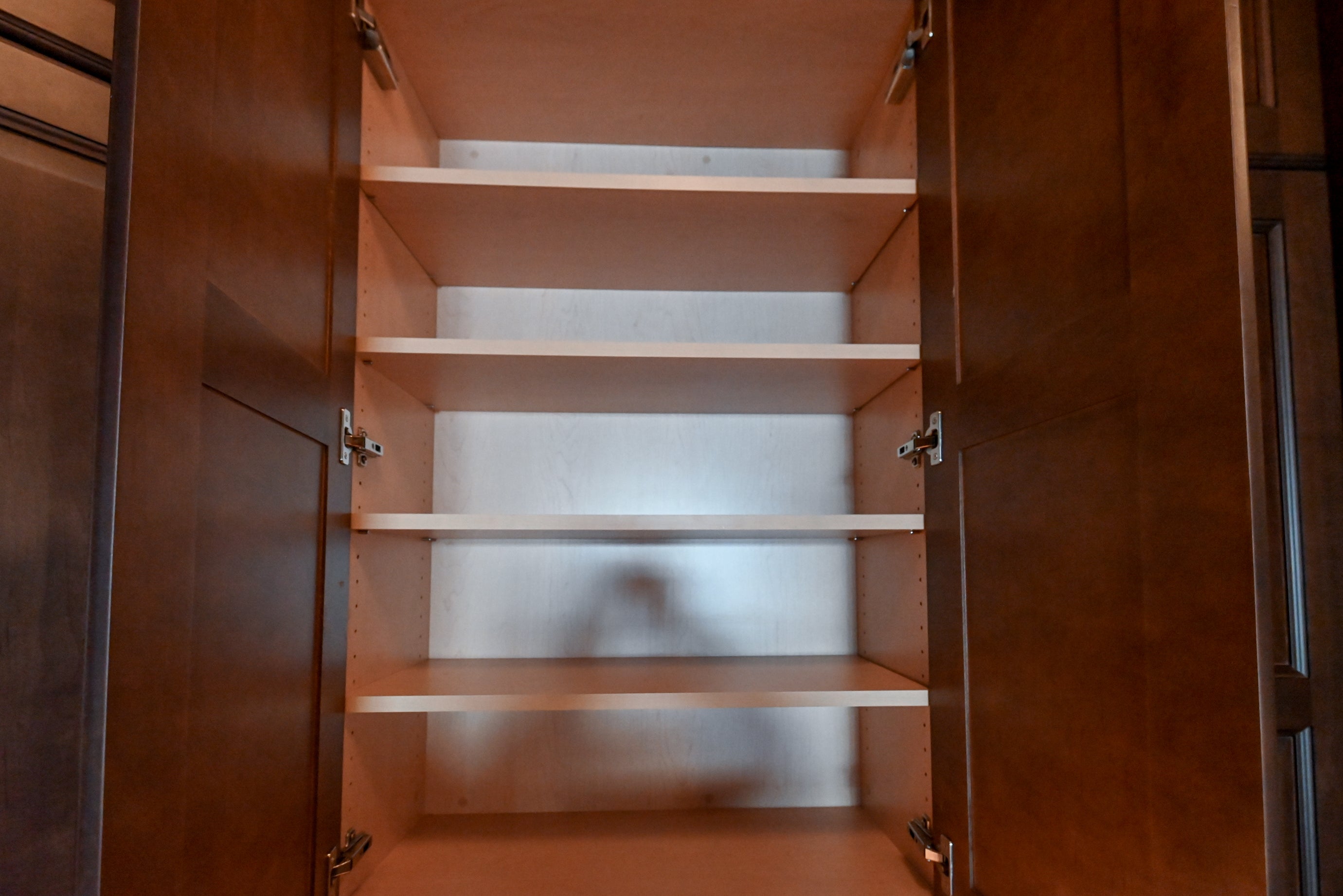 Chocolate European Coffee Traditional Pre-Owned Kitchen W/ Dry Bar