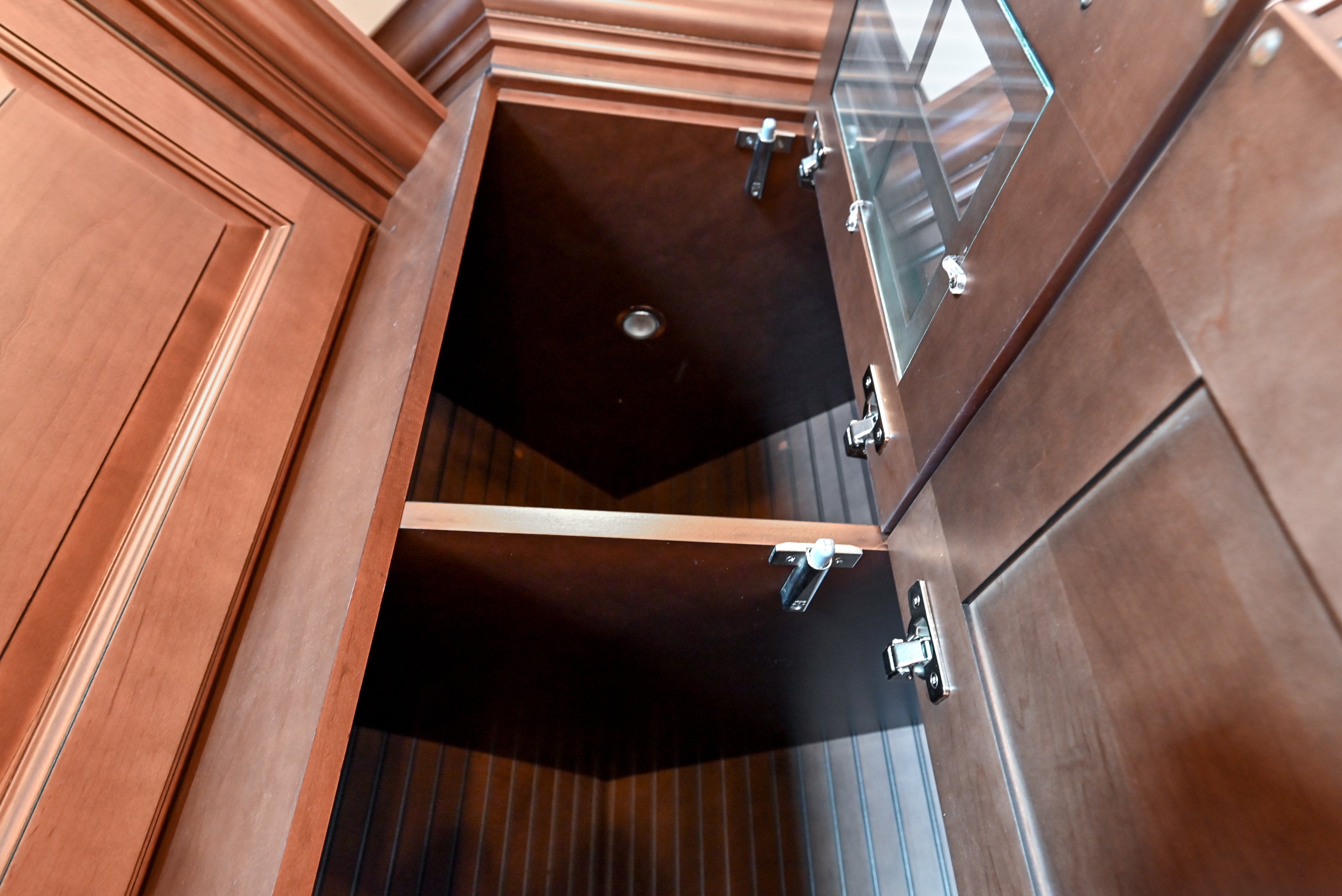 Chocolate European Coffee Traditional Pre-Owned Kitchen W/ Dry Bar