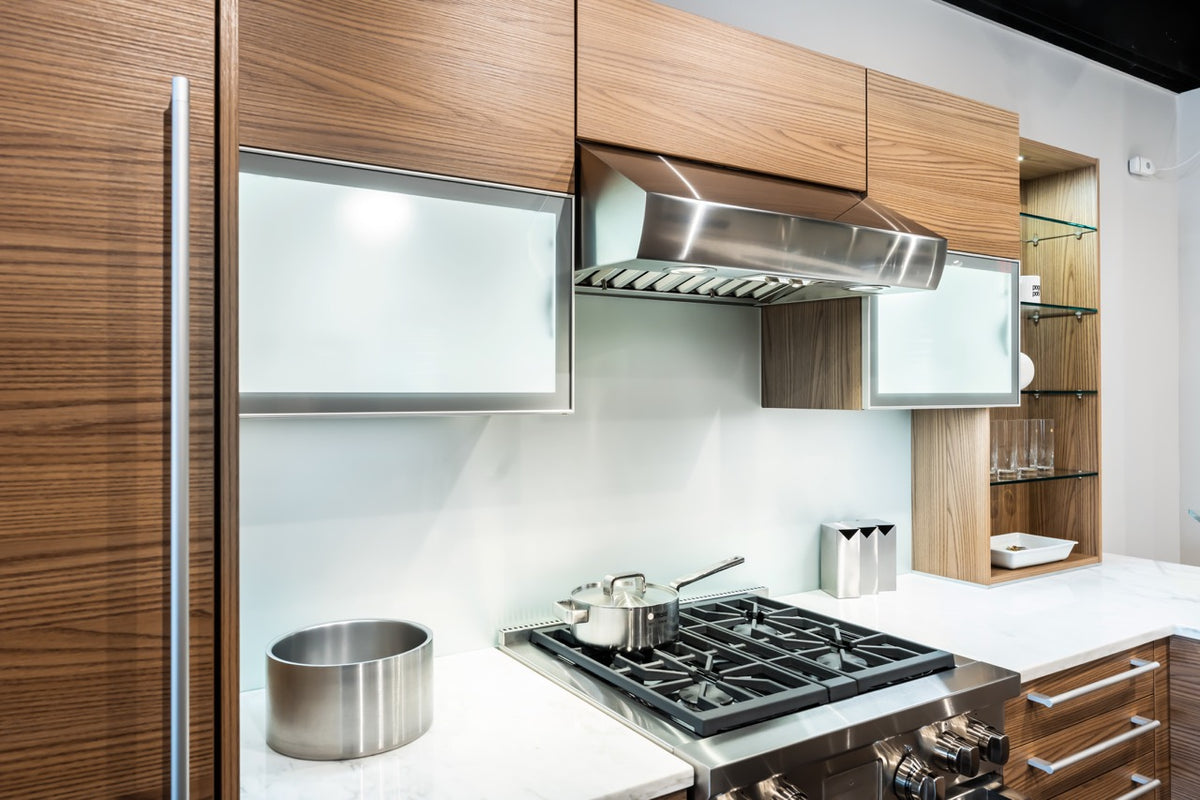 Luxury showroom display professional kitchen range and hood package