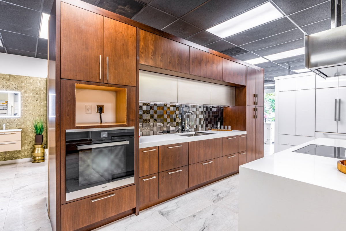Wood-Mode Modern Gloss White & Natural Stain Kitchen with Island & Appliances