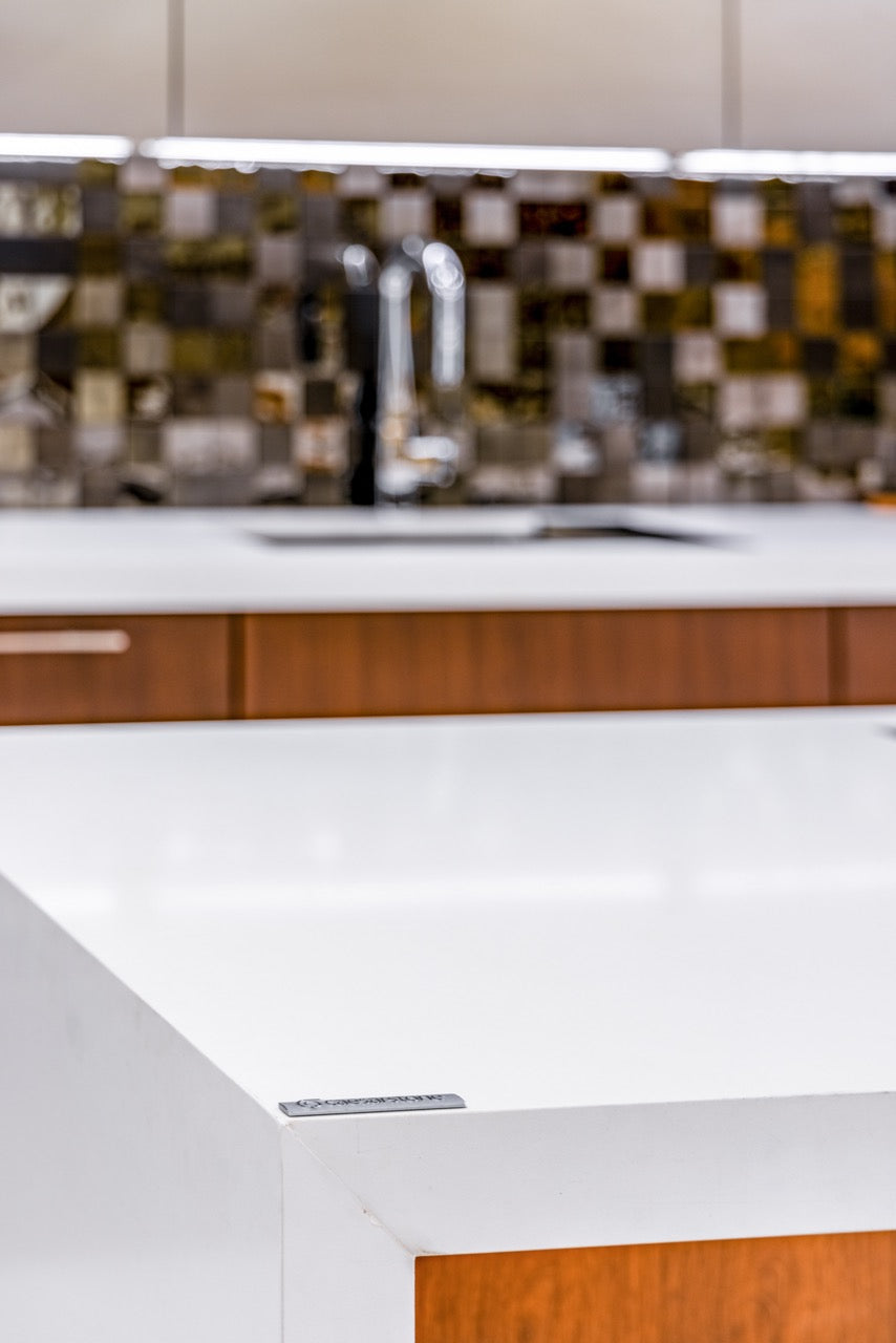 Wood-Mode Modern Gloss White & Natural Stain Kitchen with Island & Appliances