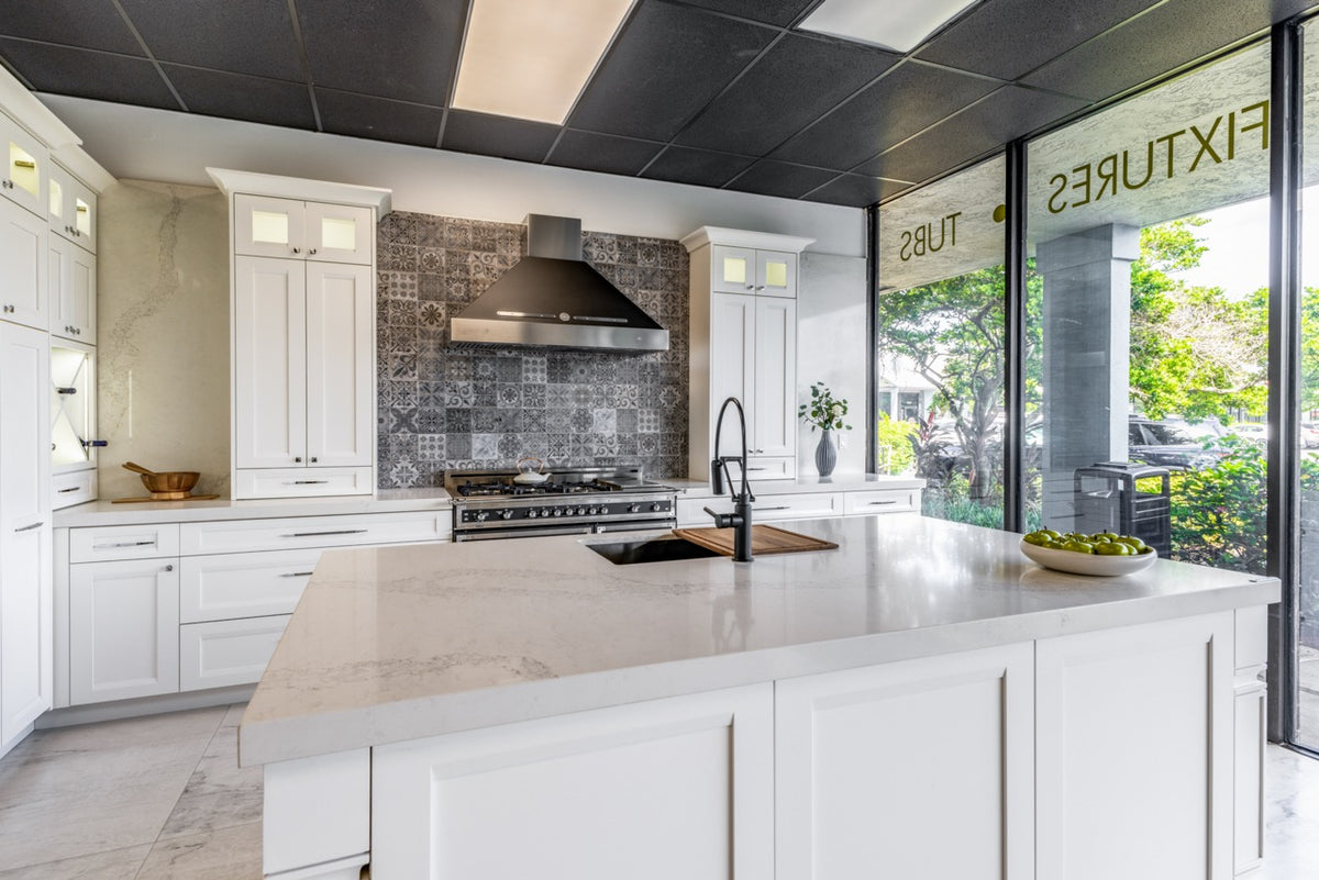 Bellmont Transitional White Kitchen with Island & Bertazzoni Appliances