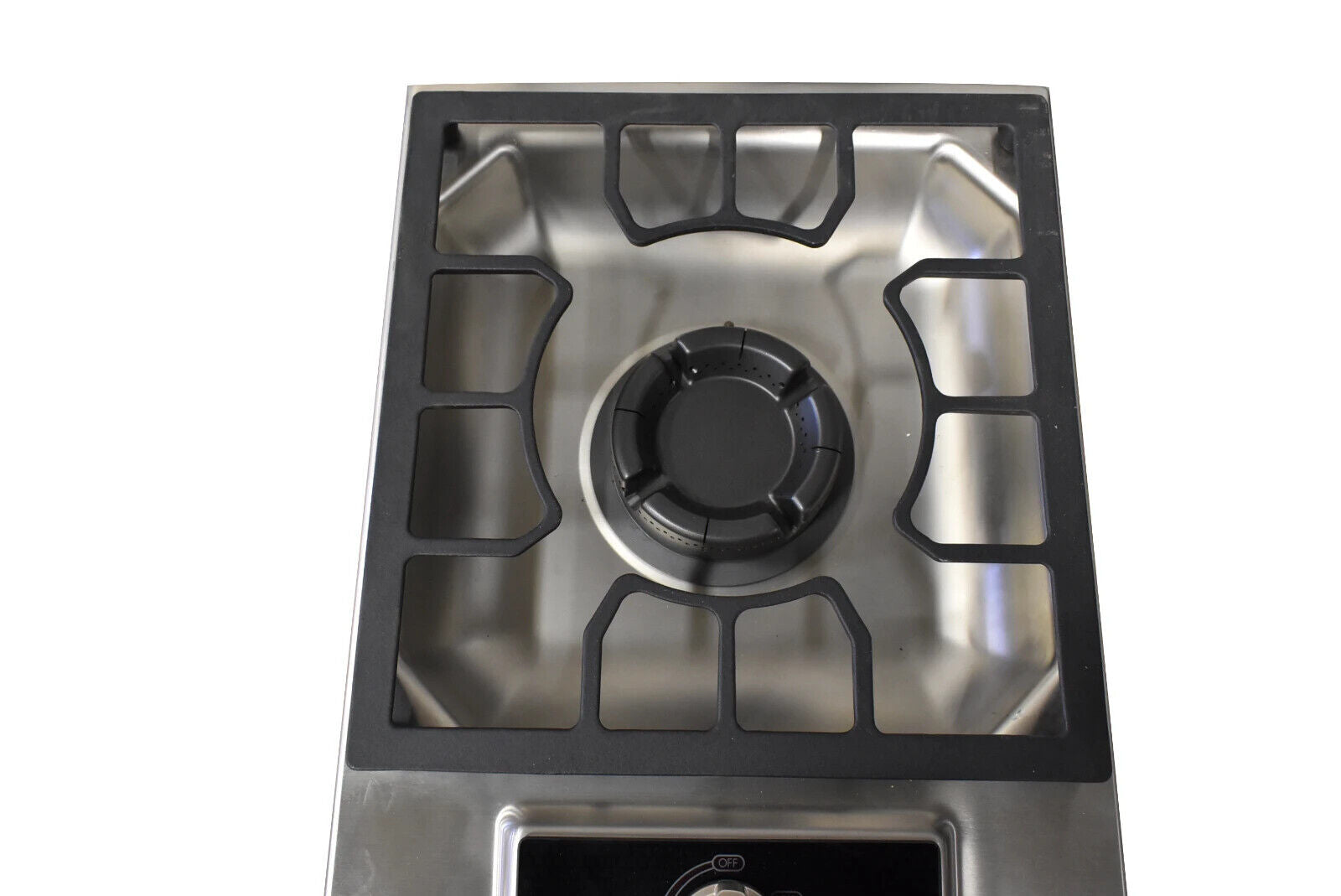 Wolf IM15/S 15" Stainless Steel Multi-Function Gas Cooktop
