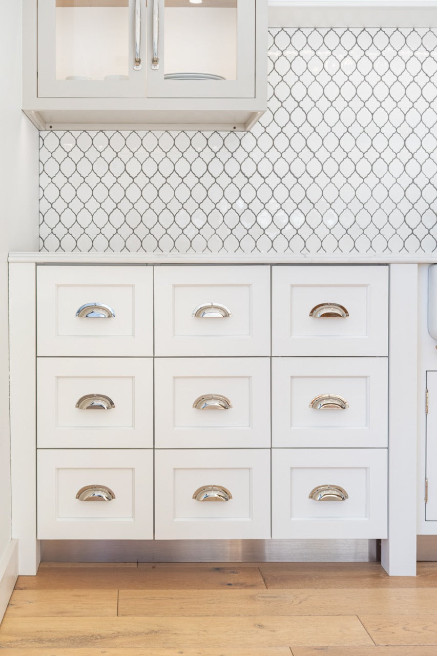 Plain & Fancy Transitional White Kitchen Cabinets with Oak Island & Farmhouse Sink