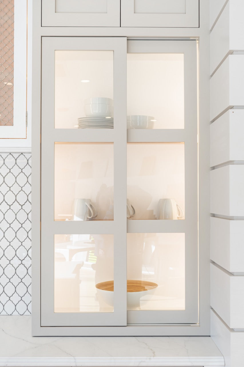 Plain & Fancy Transitional White Kitchen Cabinets with Oak Island & Farmhouse Sink
