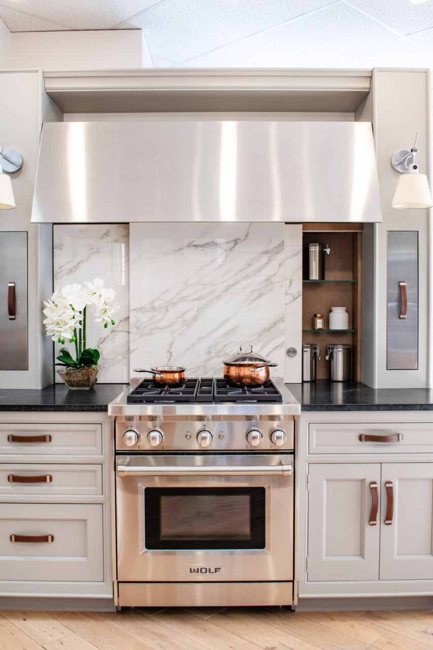 Rutt Transitional Dorian Grey Cooking Station with Wolf 30" Range