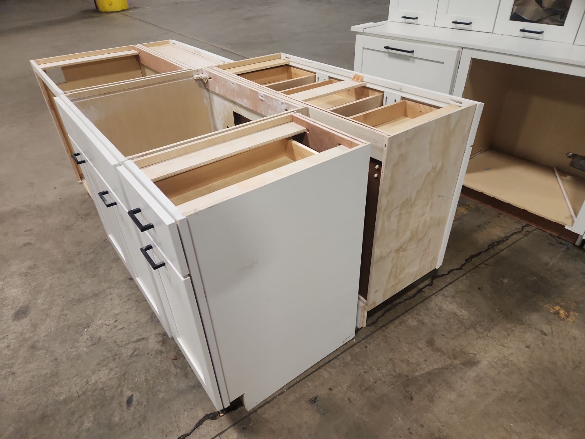 ÒThe WesterlyÓ Transitional White Kitchen with Island, 48" Sub-Zero Refrigerator and Bosch Appliances