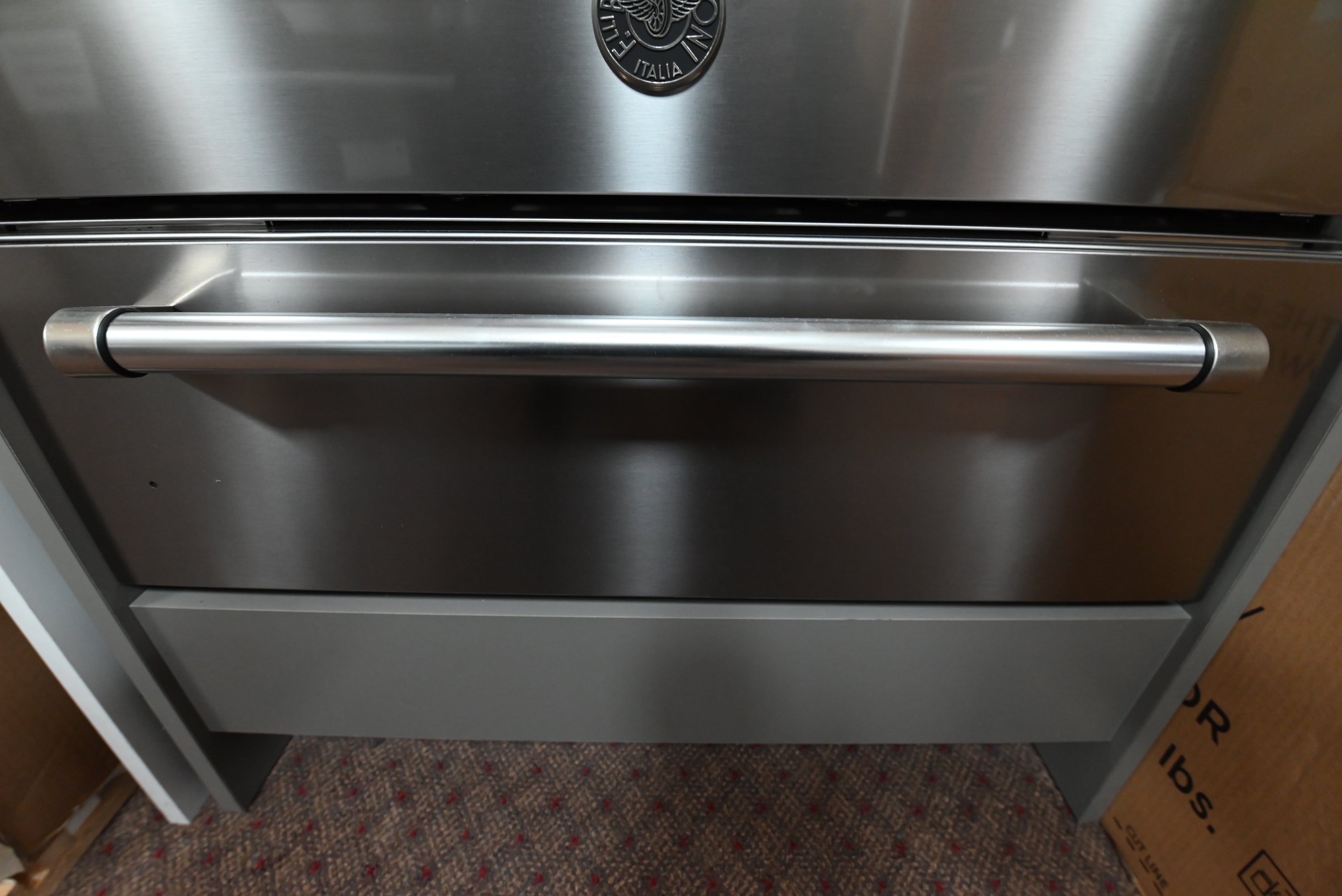 Bertazzoni MAST30WDEX Master Series 30 inch built in warming drawer front view stainless steel