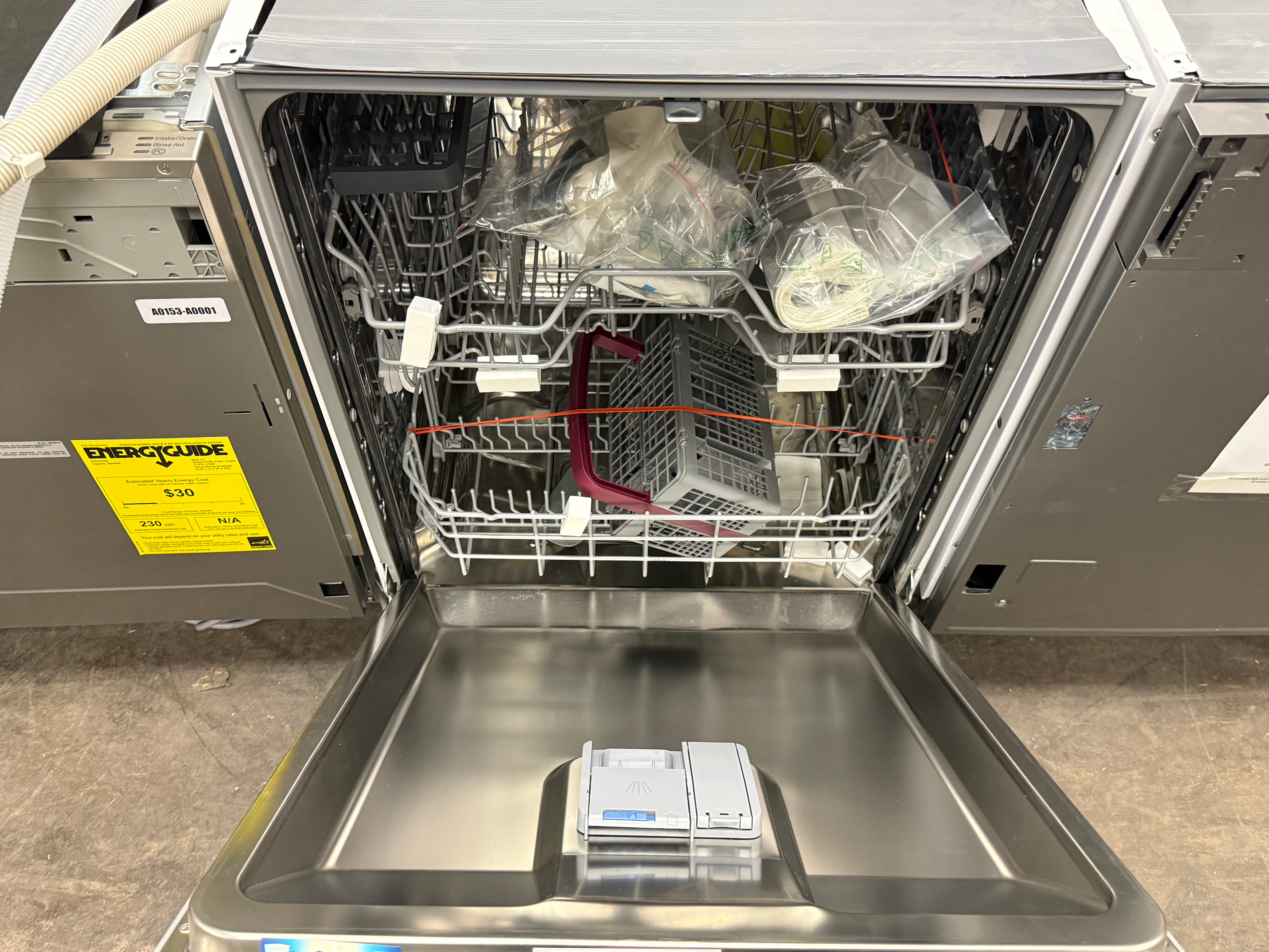 Blomberg DWT 51600 FBI 24" Panel Ready Dishwasher, Open Box