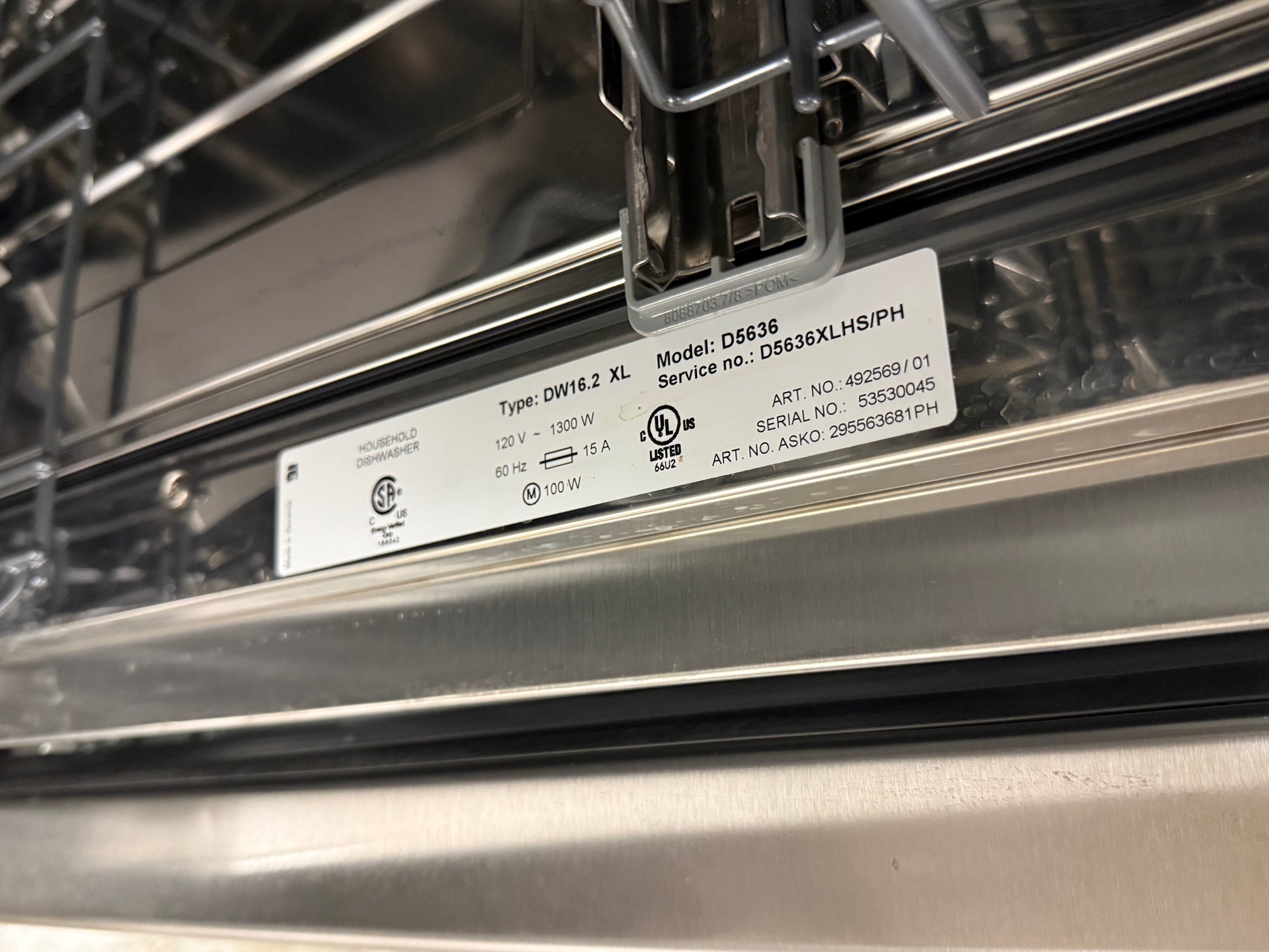 Asko XL Series D5636XLHS/PH Series 24" Stainless Steel Dishwasher, ADA Compliant, Open Box