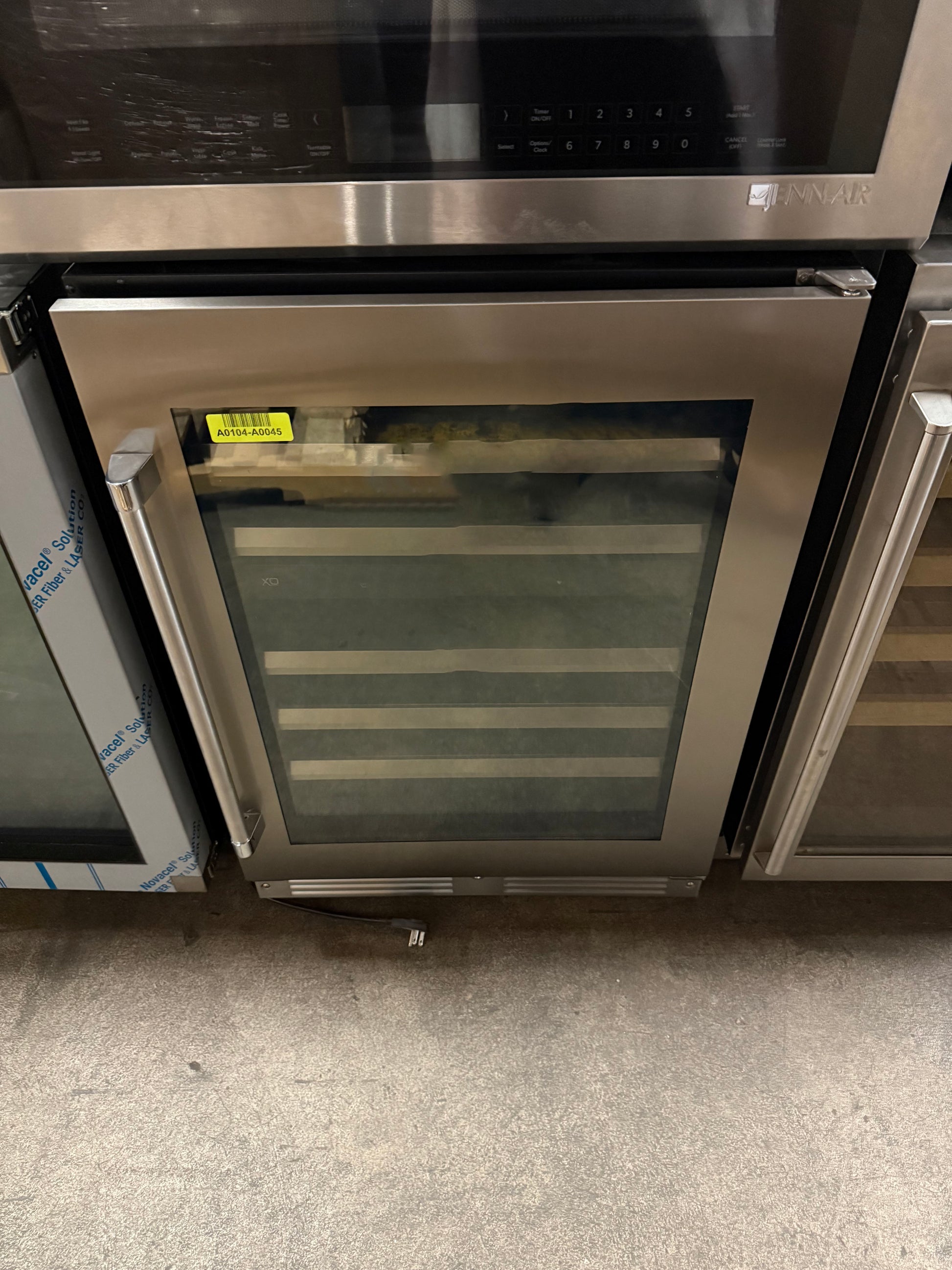 XO XOU24WDZGSR 24" Stainless Steel Dual Zone Undercounter Wine Cooler