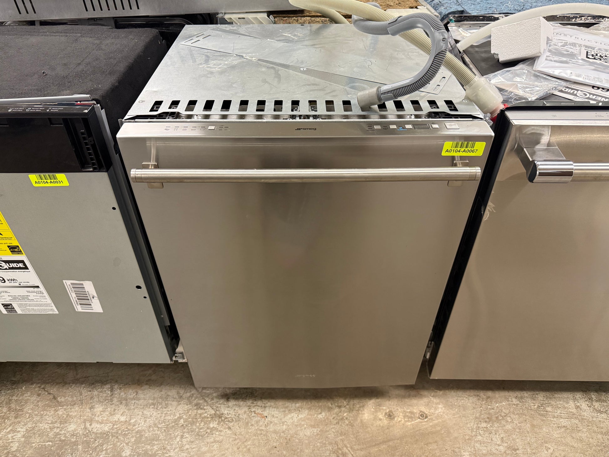 Smeg STU8647X 24" Stainless Steel Dishwasher