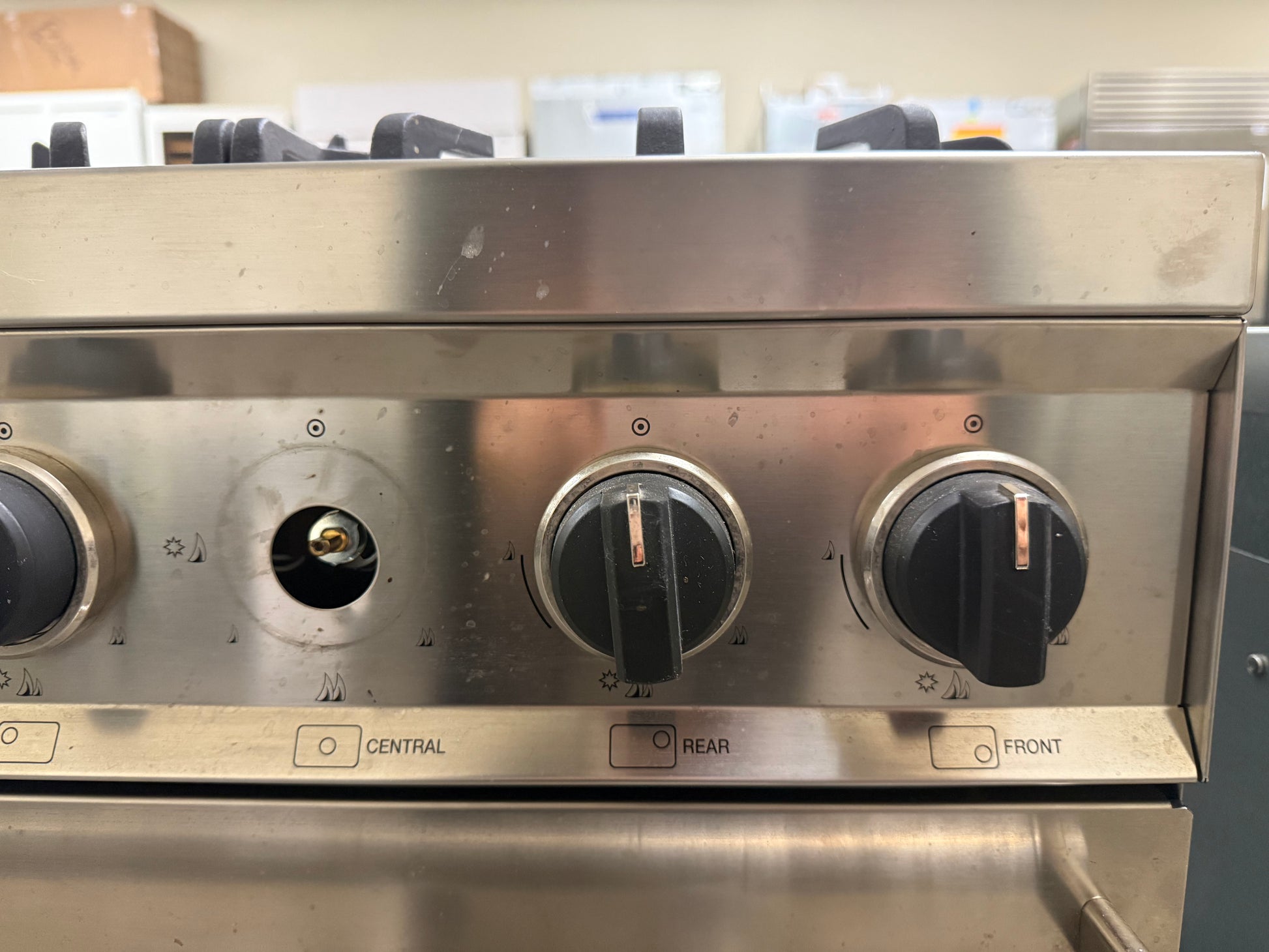 Smeg C30GGXU1 30" Stainless Steel Freestanding Gas Range