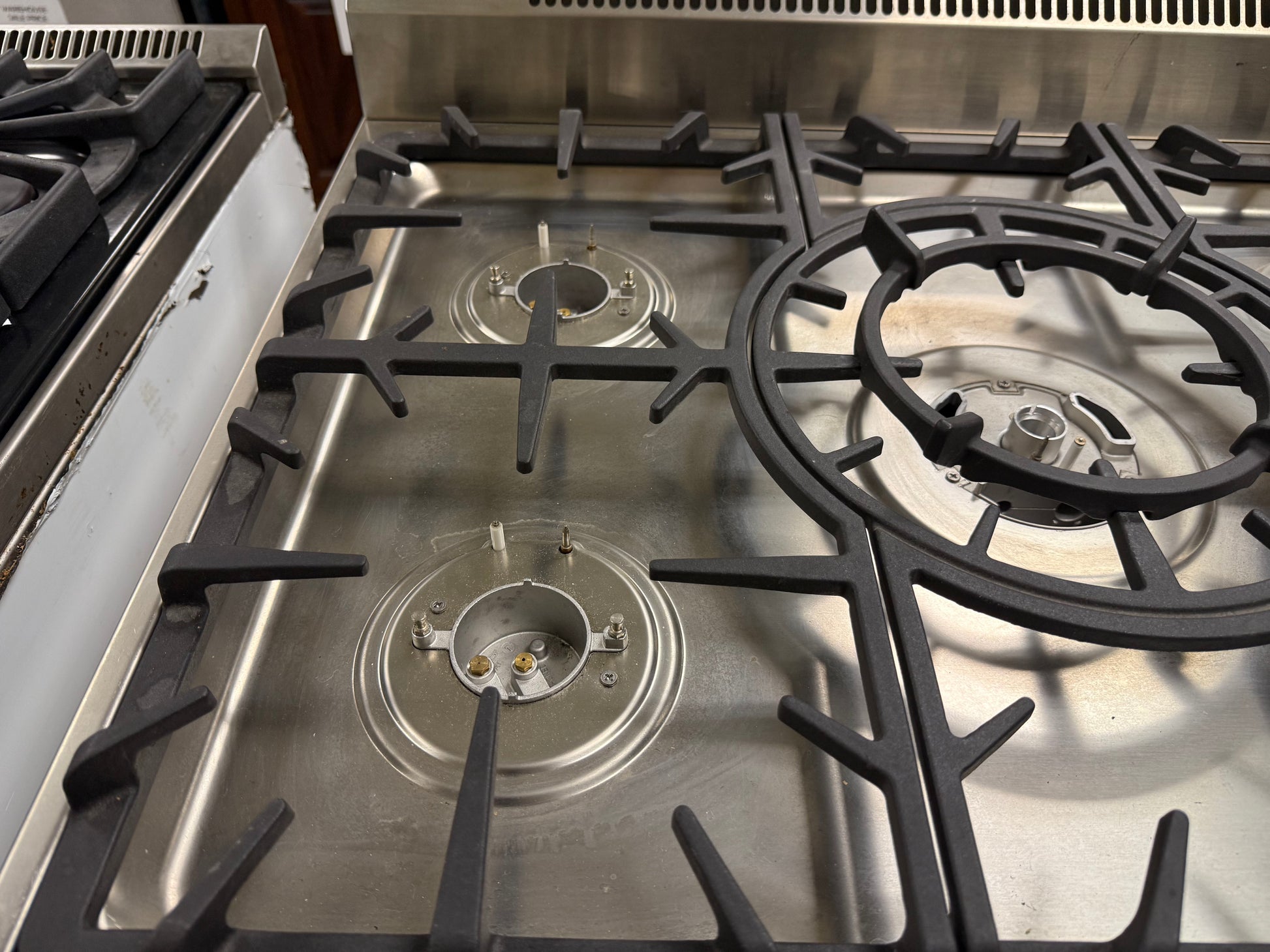 Smeg C30GGXU1 30" Stainless Steel Freestanding Gas Range