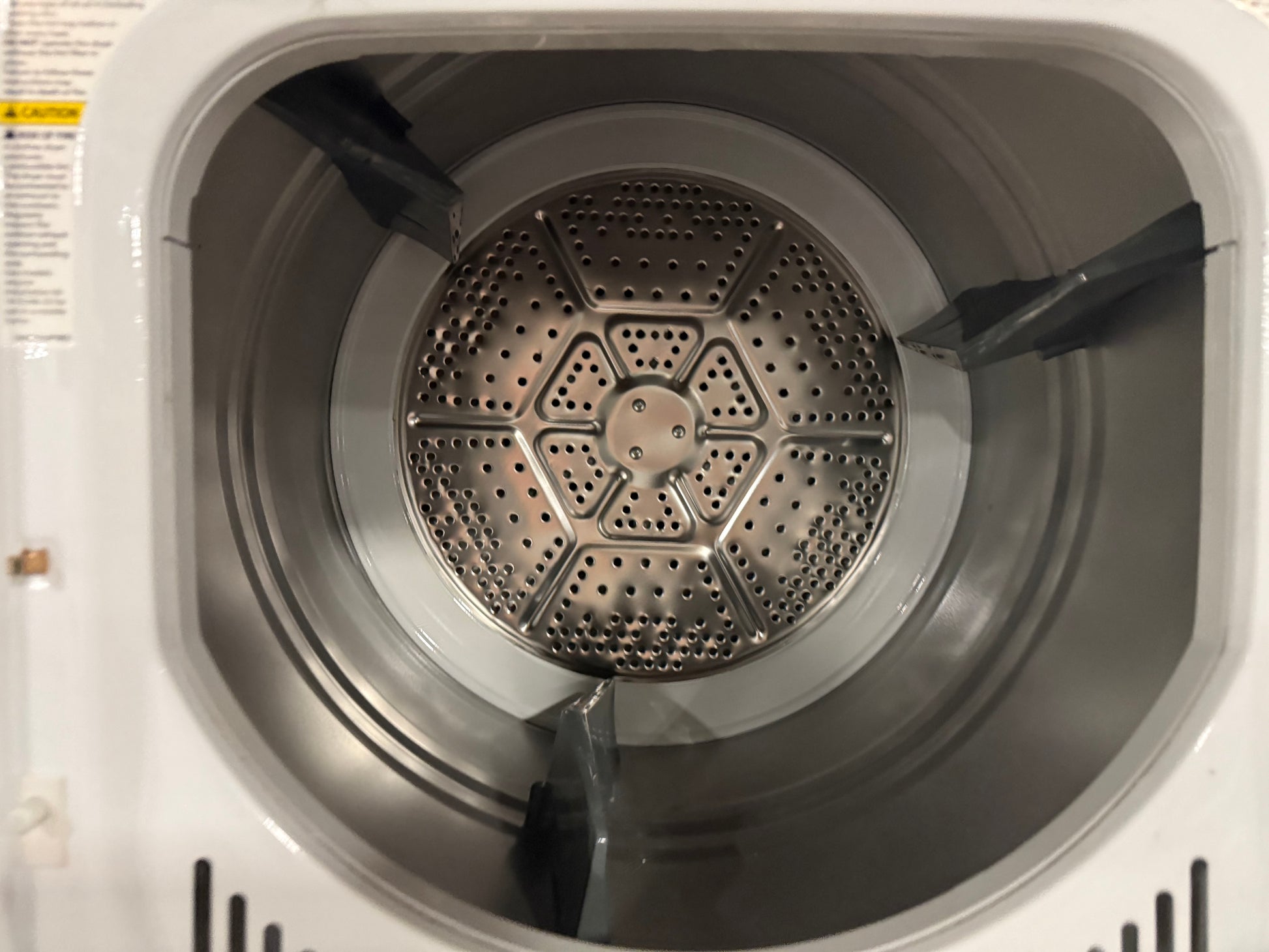 GE Spacemaker GUD24GSSMWW 24" White Gas Laundry Center