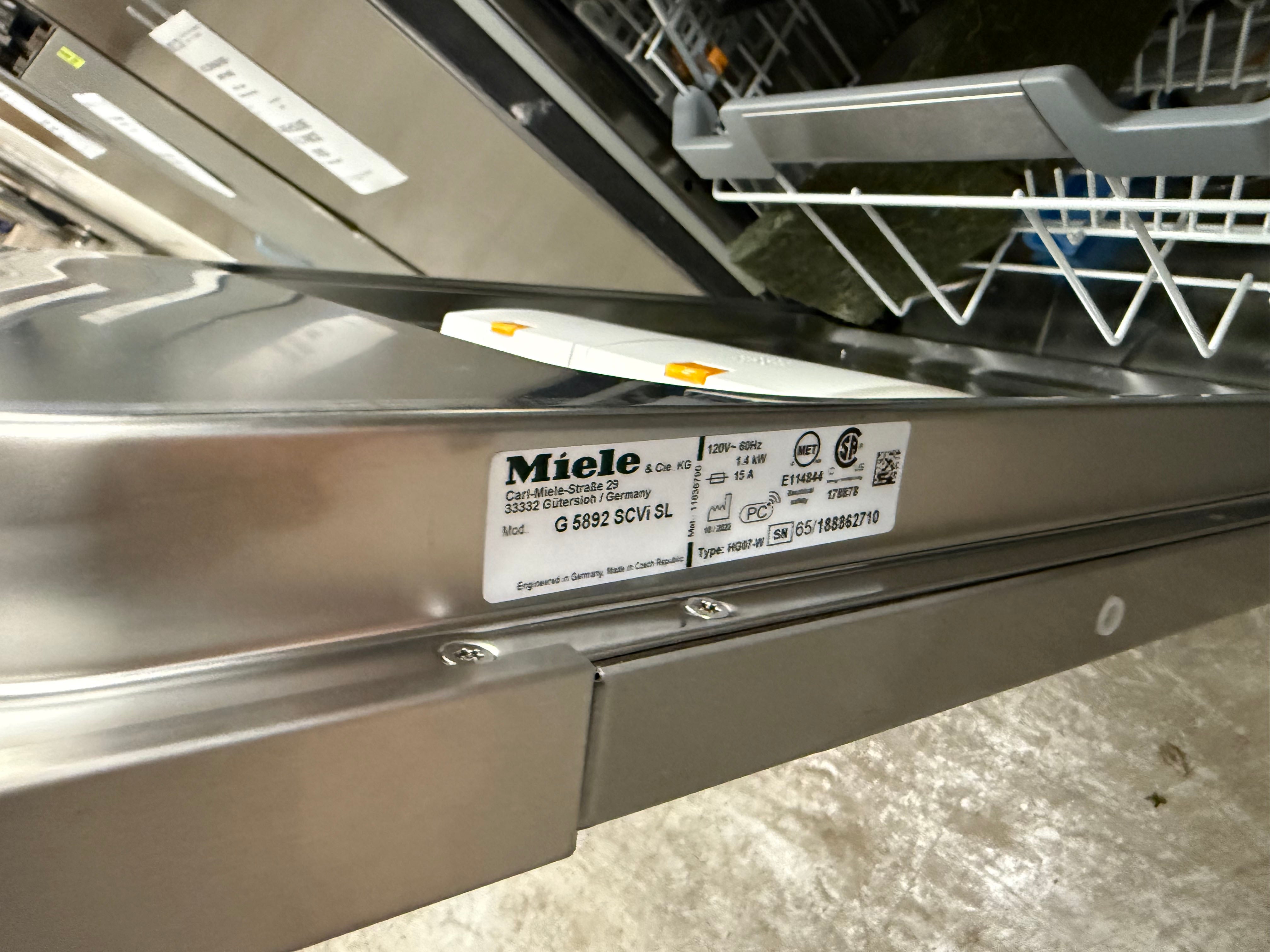 Miele G 5000 Series G 5892 SCVI SL 18" Panel Ready Built-In Smart Dishwasher