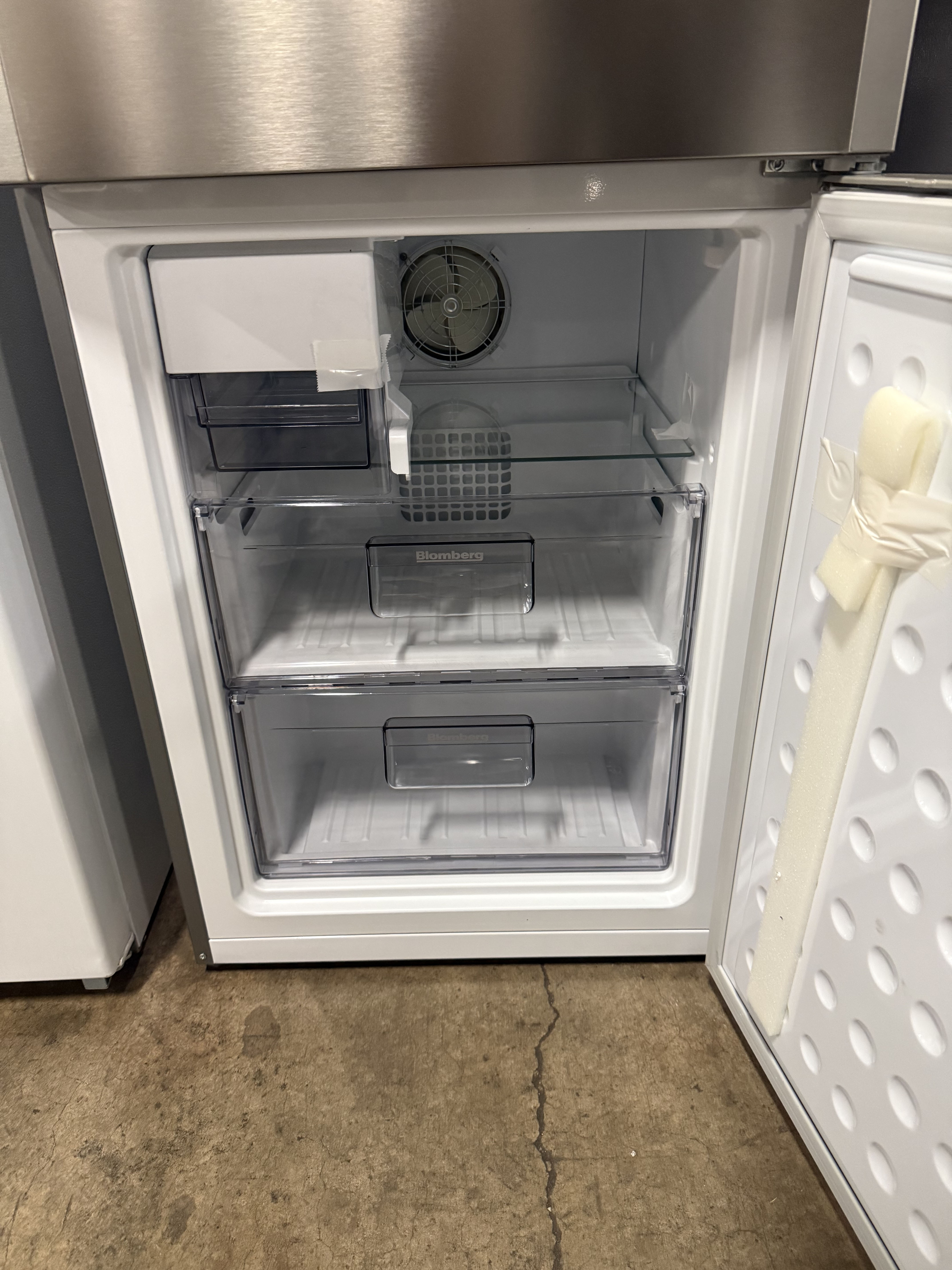 Blomberg BRFB1322SS 24" Stainless Steel Counter Depth Bottom Freezer Refrigerator