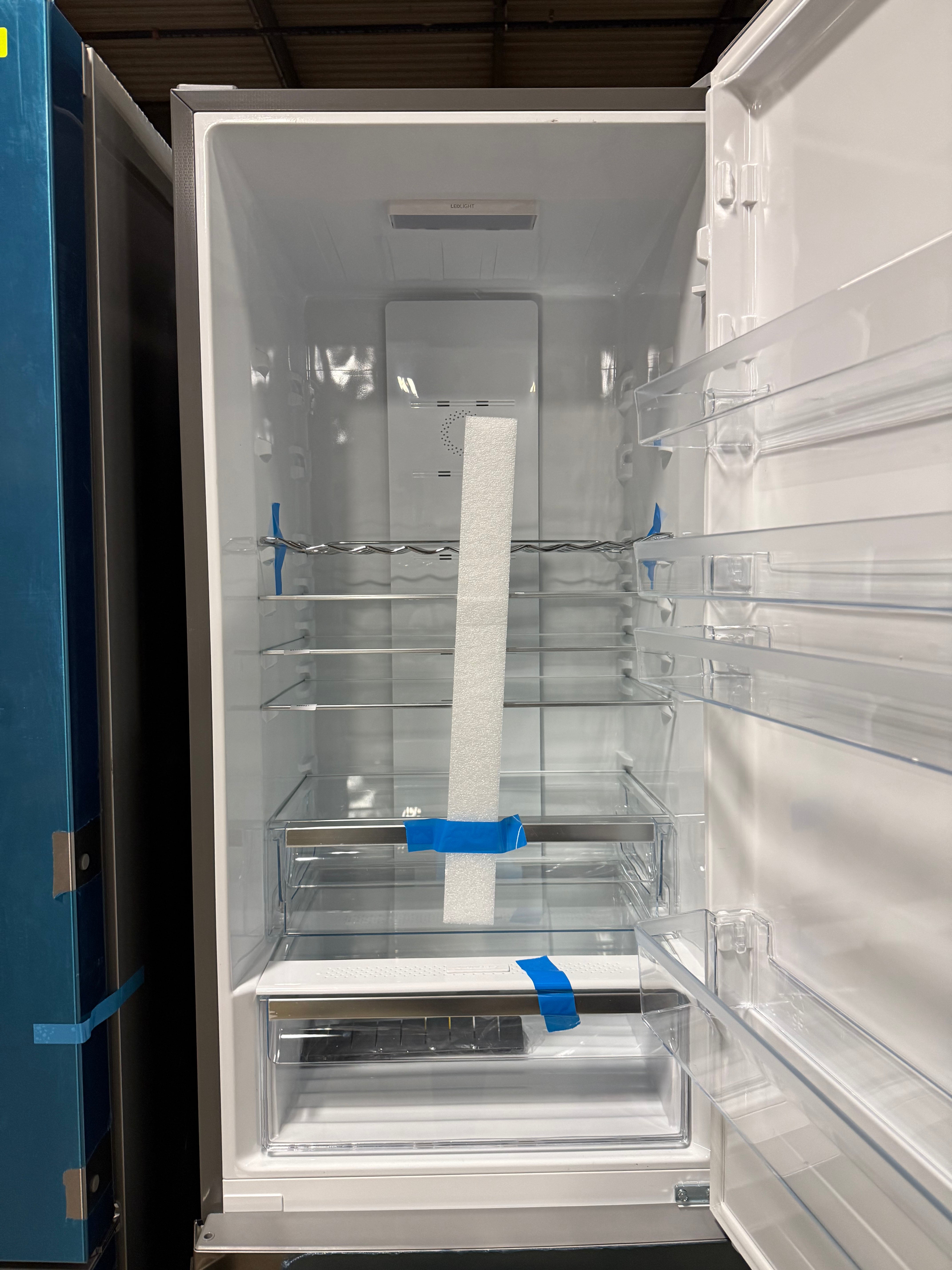 Smeg FC20UXDNE 24" Stainless Steel Freestanding Bottom Mount Refrigerator