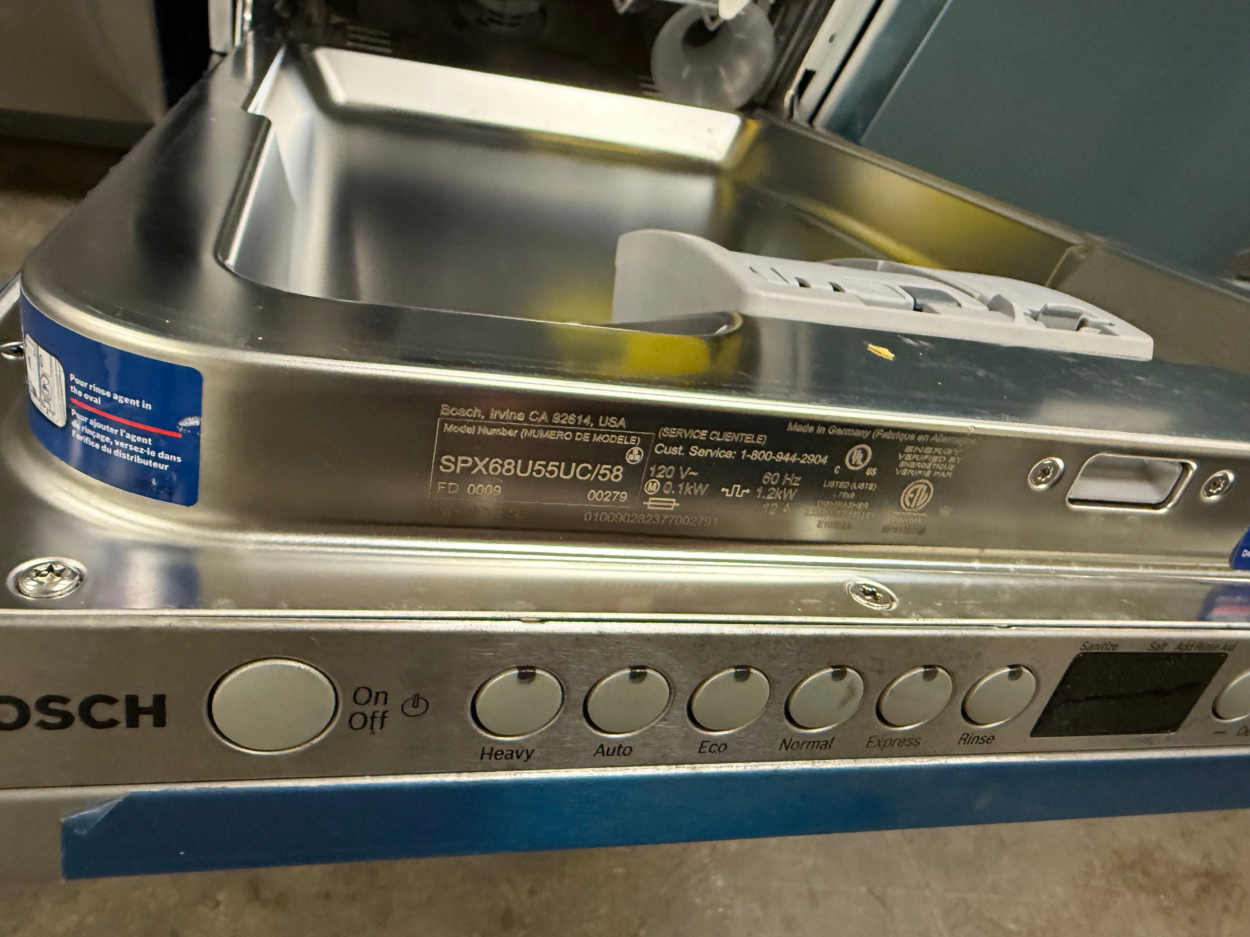 Bosch 800 Series SPX68U55UC 18" Stainless Steel Dishwasher