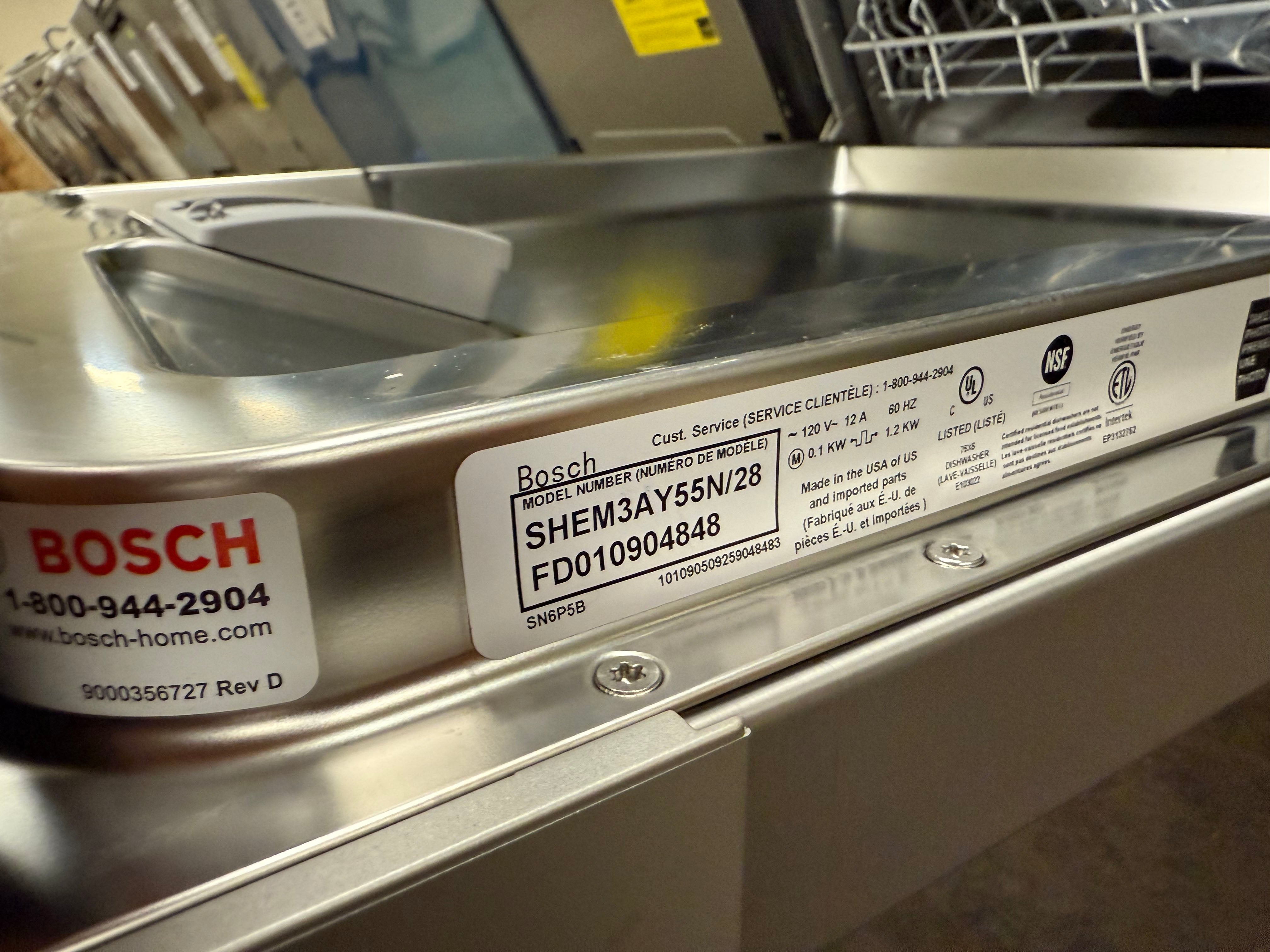 Bosch 100 Series SHEM3AY55N 24" Stainless Steel Dishwasher