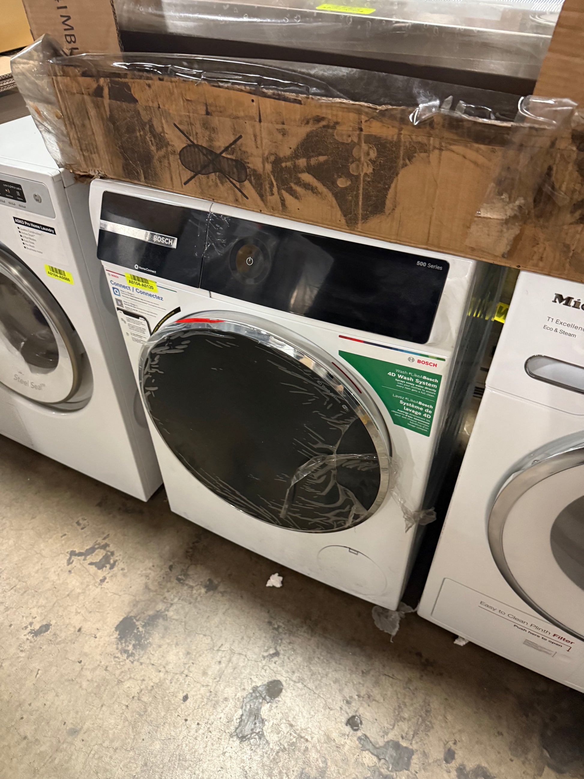 Bosch 500 Series WGB24600UC 24" White Front Load Washer