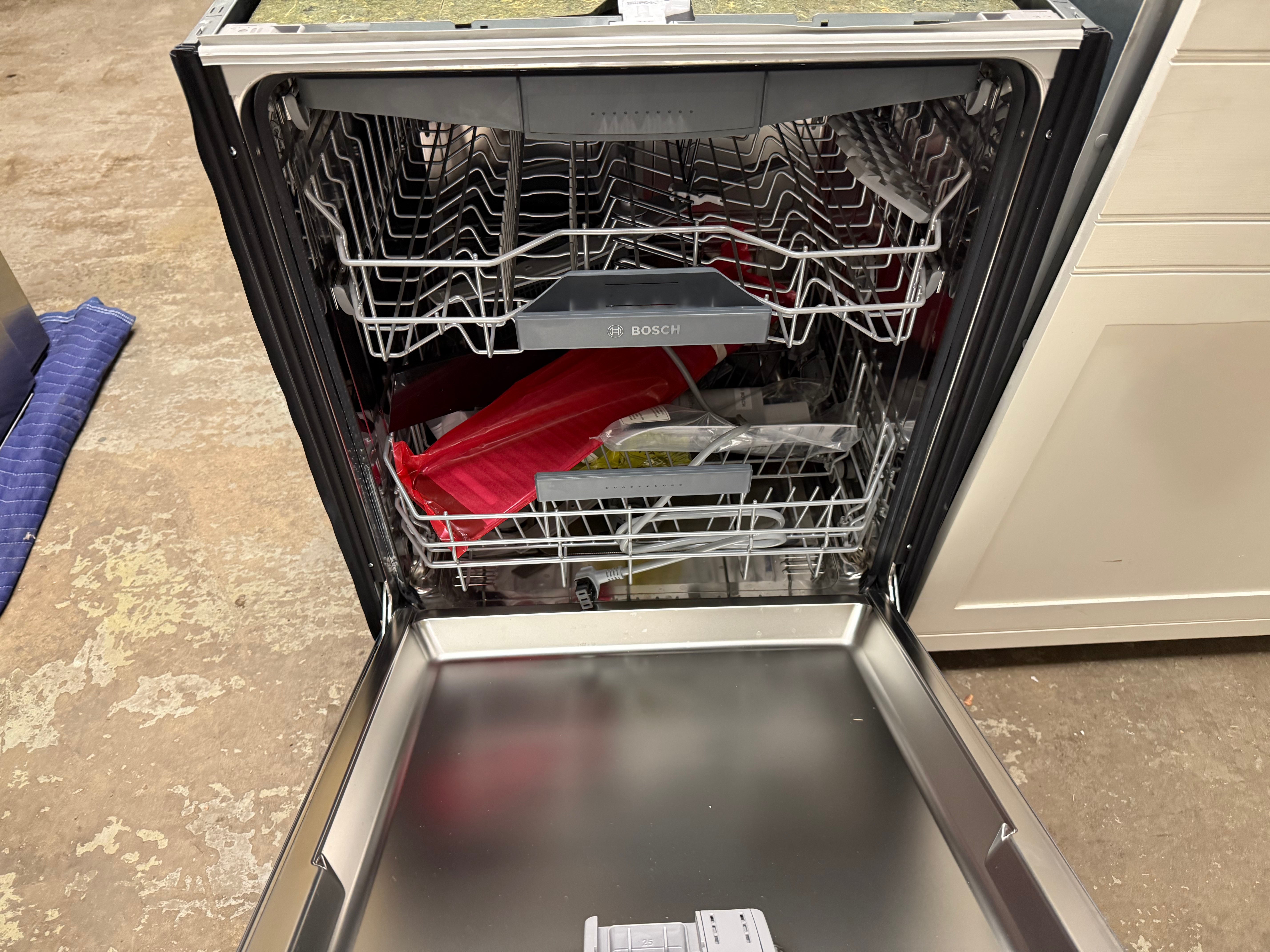 Bosch 800 Series SGV78B53UC 24" Panel Ready Smart Dishwasher