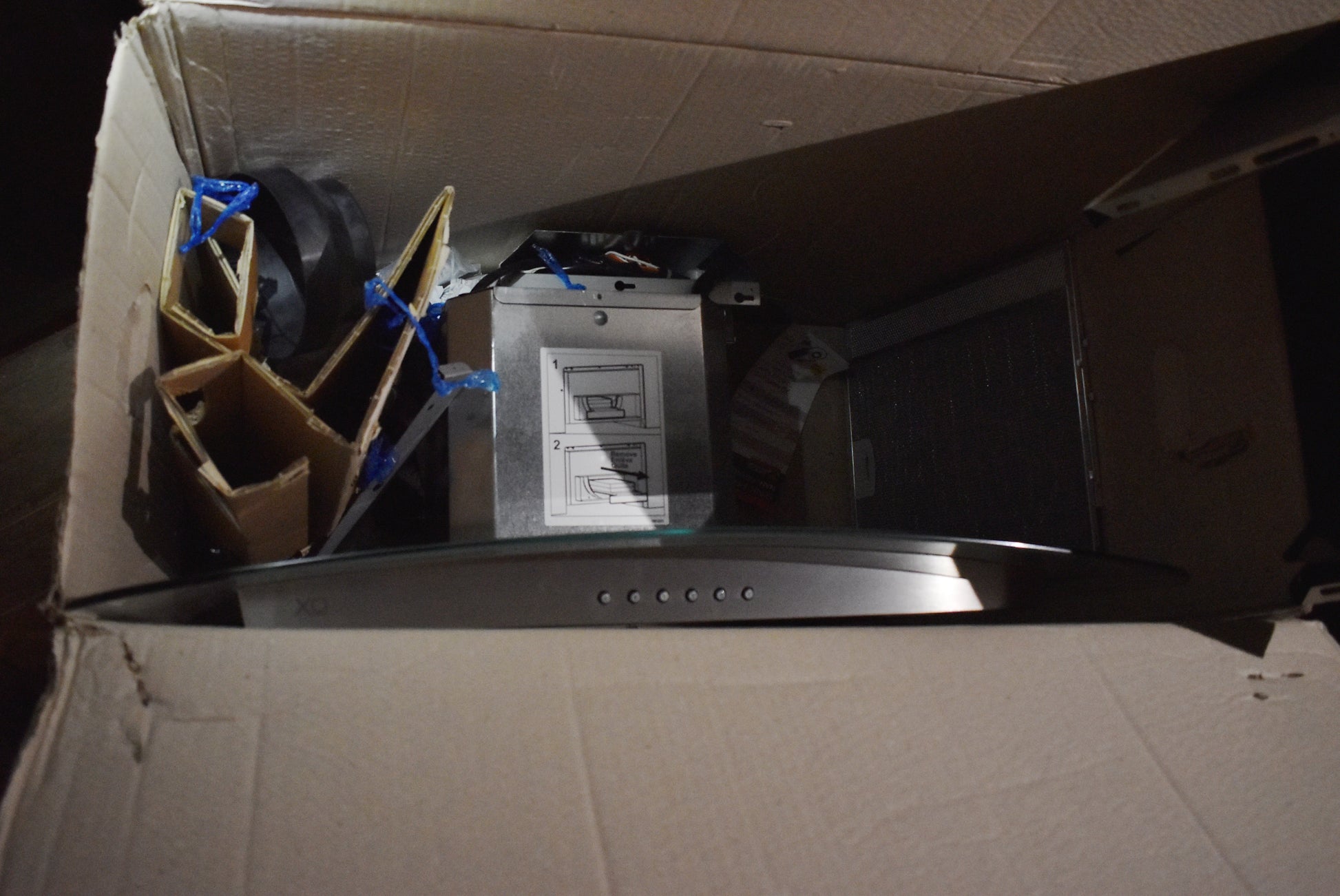 XO XOM30G 30" Stainless Steel Wall Mount Glass Canopy Chimney Hood