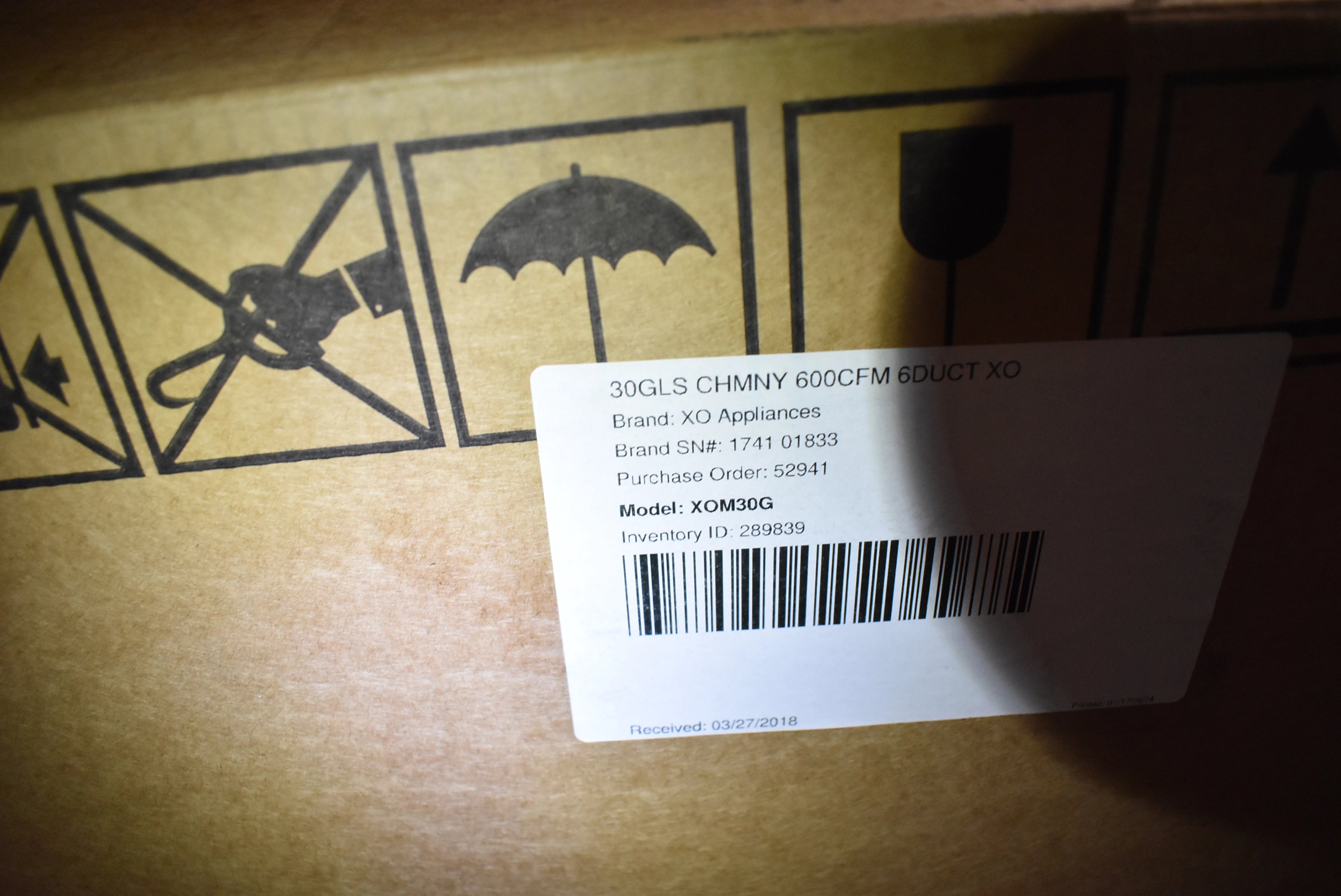 XO XOM30G 30" Stainless Steel Wall Mount Glass Canopy Chimney Hood