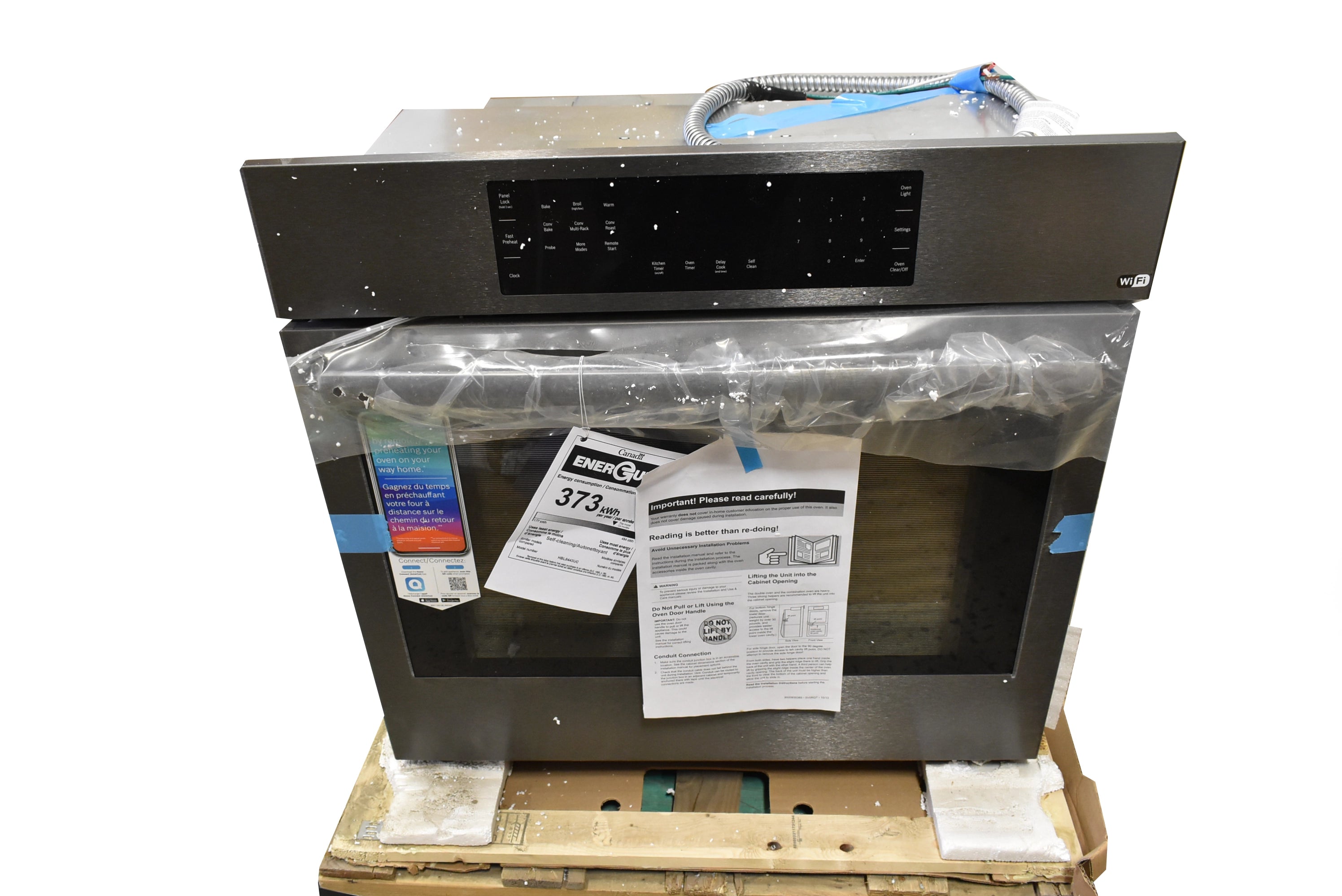 Bosch 800 Series HBL8443UC 30" Black Convection Smart Single Electric Wall Oven