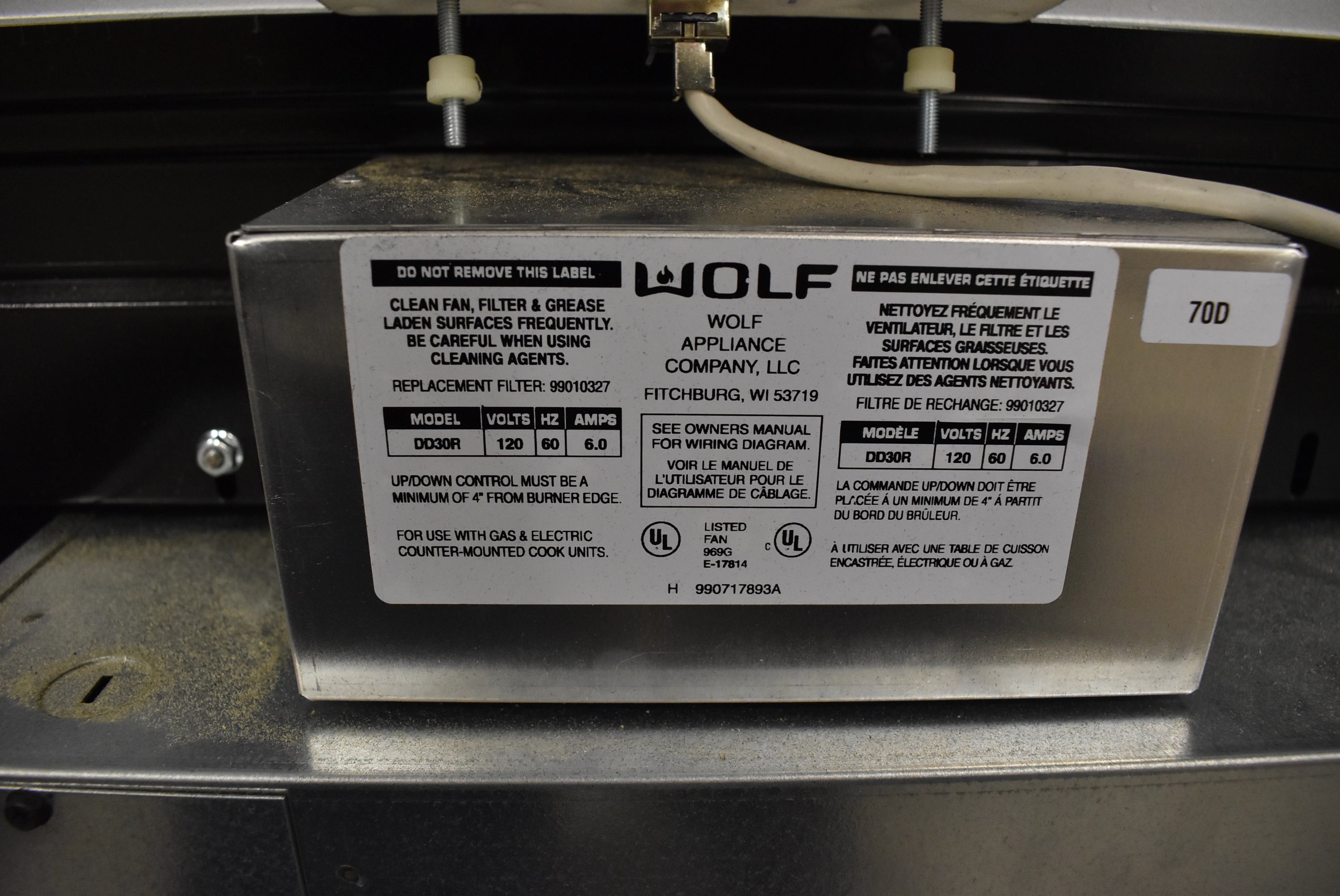 Wolf DD30R 30" Black Stainless Steel Downdraft Ventilation System