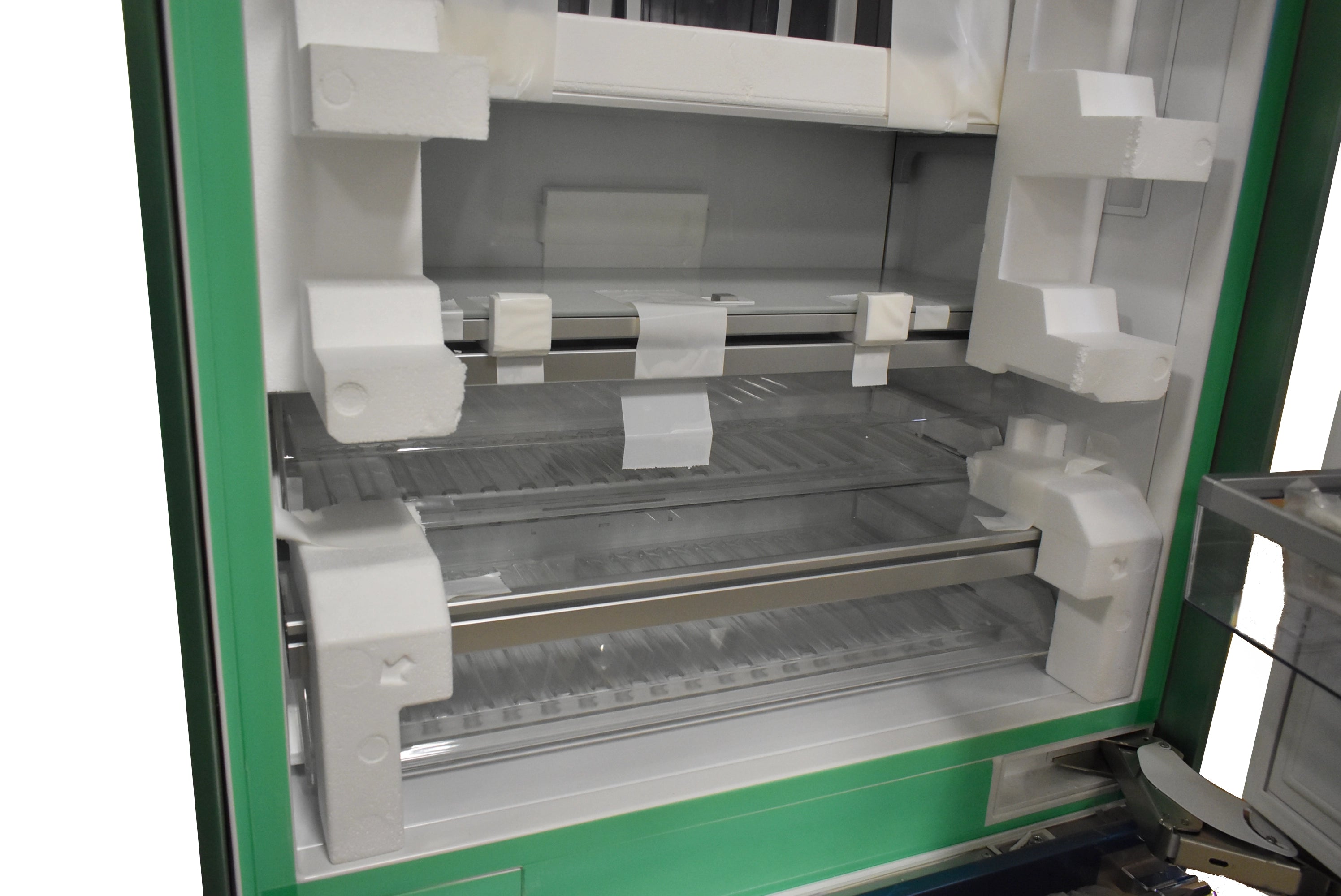 Thermador T36BB920SS 36" Stainless Steel Bottom Freezer Refrigerator