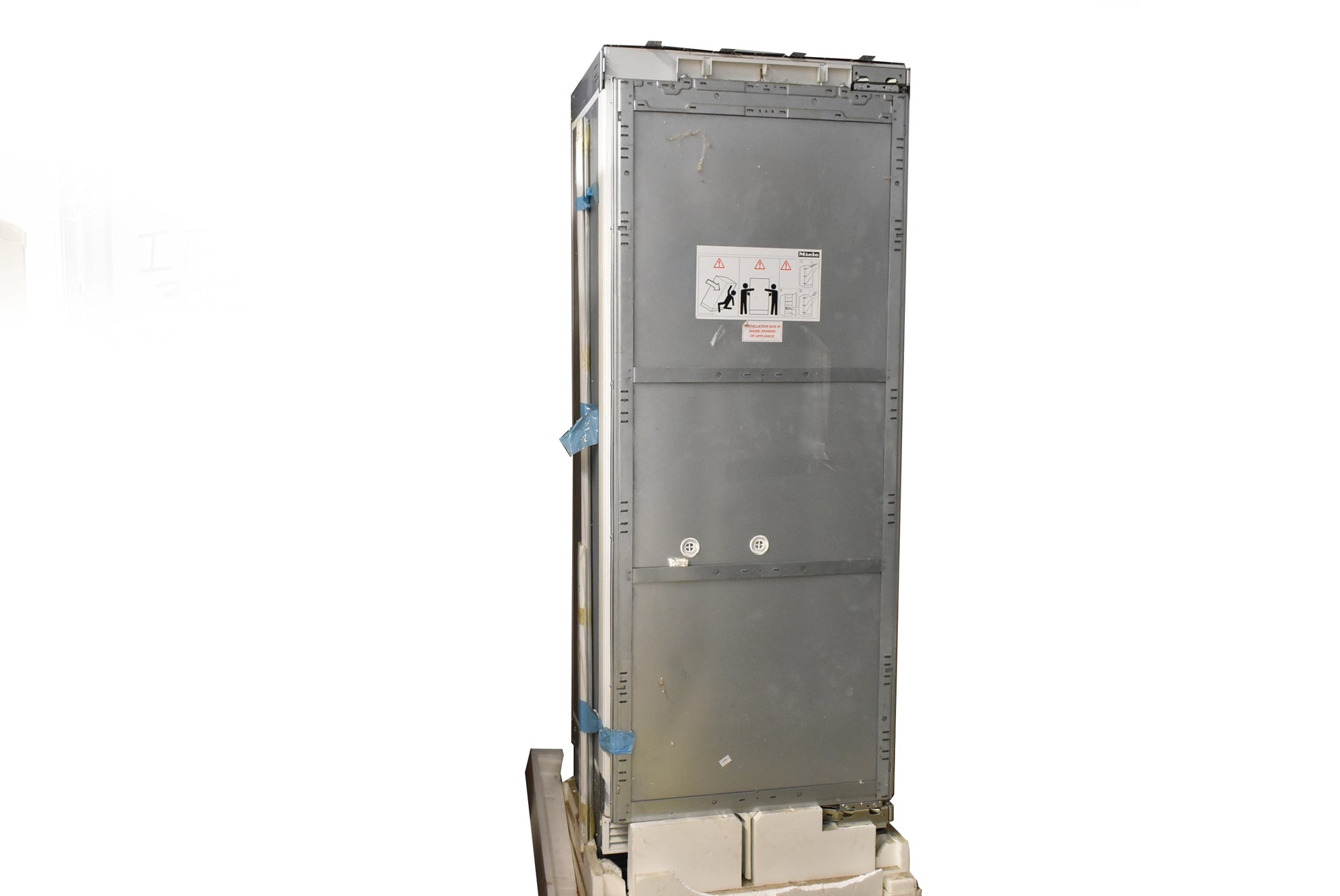 Miele F 1801 Vi/46 30" Panel Ready All Freezer, Right Hinge