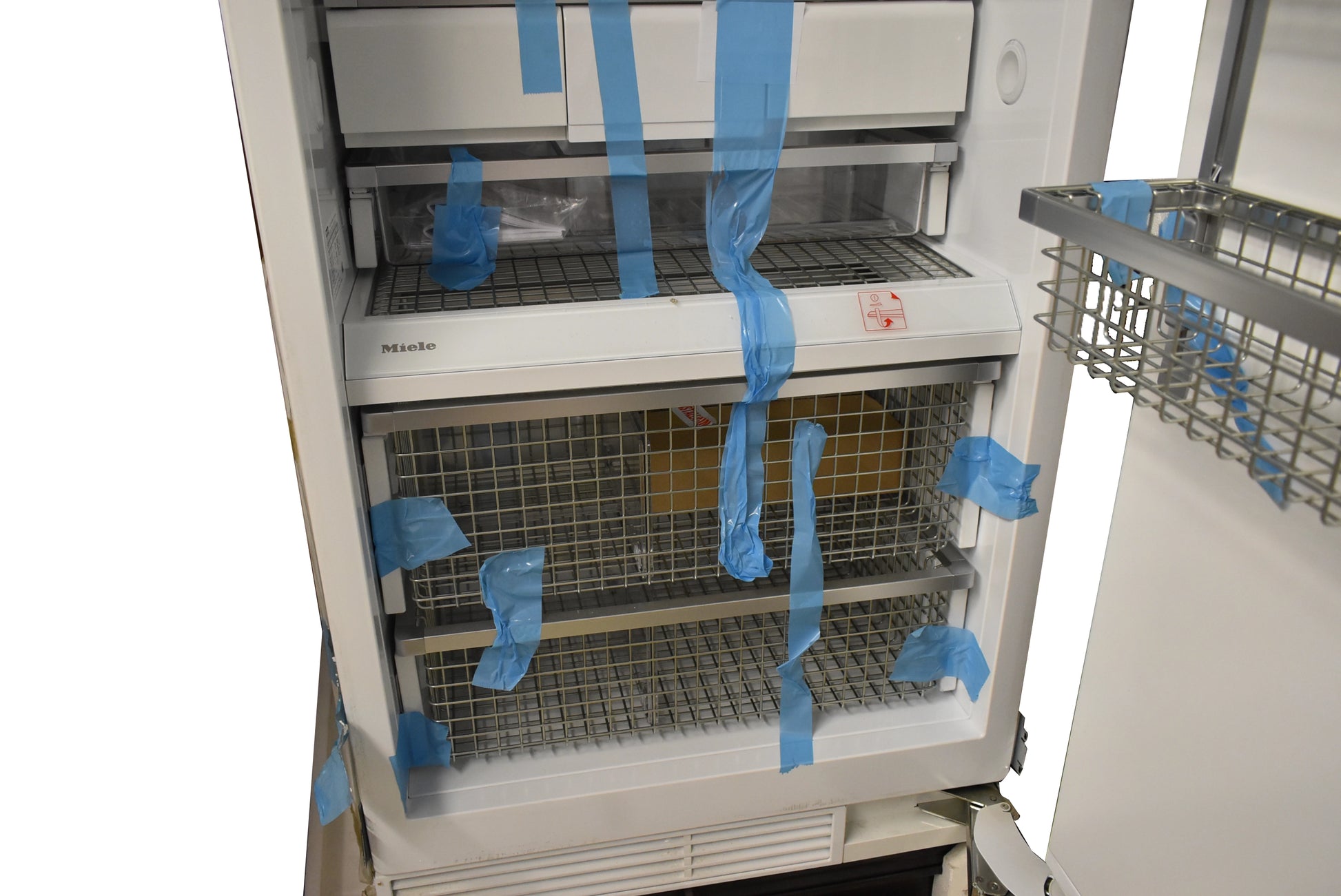 Miele F 1801 Vi/46 30" Panel Ready All Freezer, Right Hinge