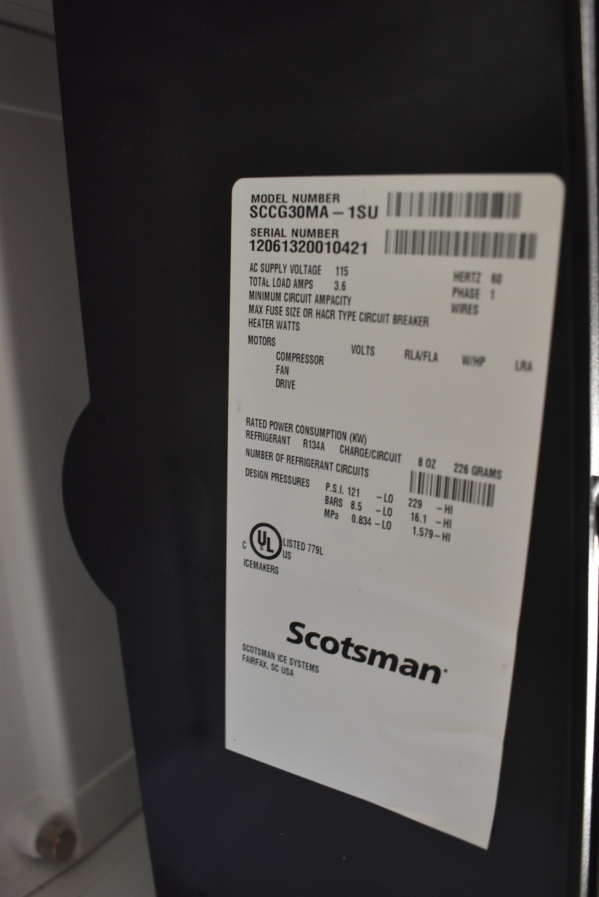 Scotsman SCCG30MA-1SU 15" Panel Ready Ice Maker