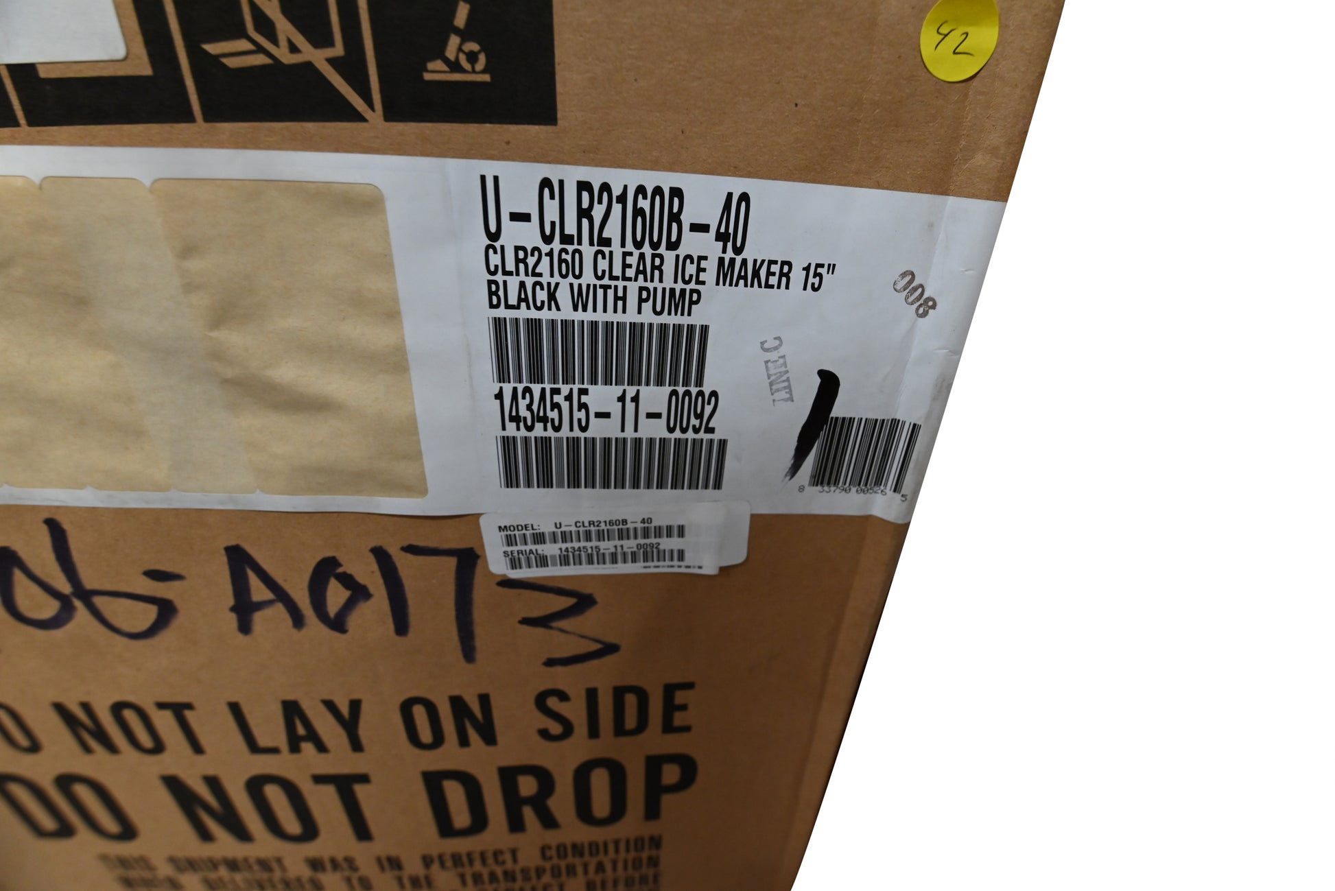 U-Line UCLR2160B40 15" Black Clear Ice Maker