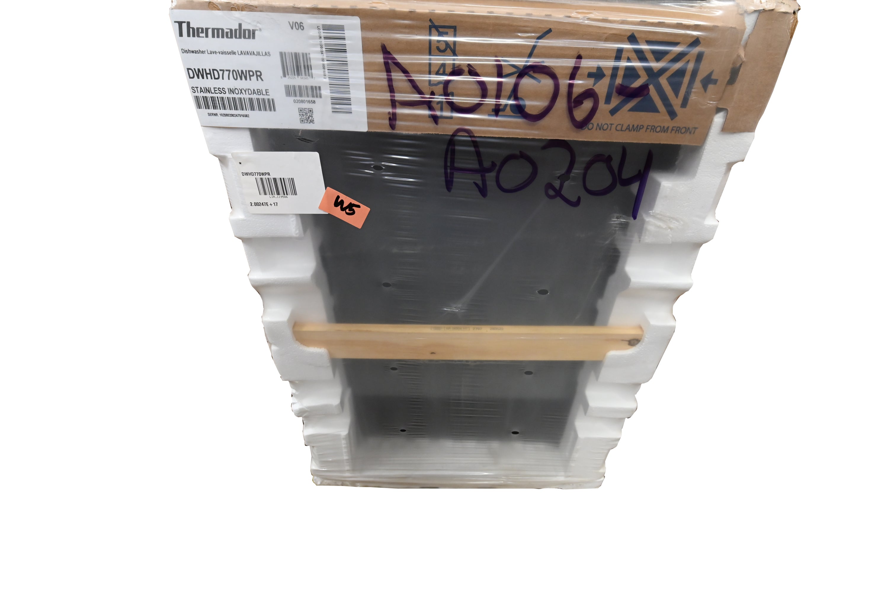 Thermador Sapphire DWHD770WPR 24" Panel Ready Smart Dishwasher