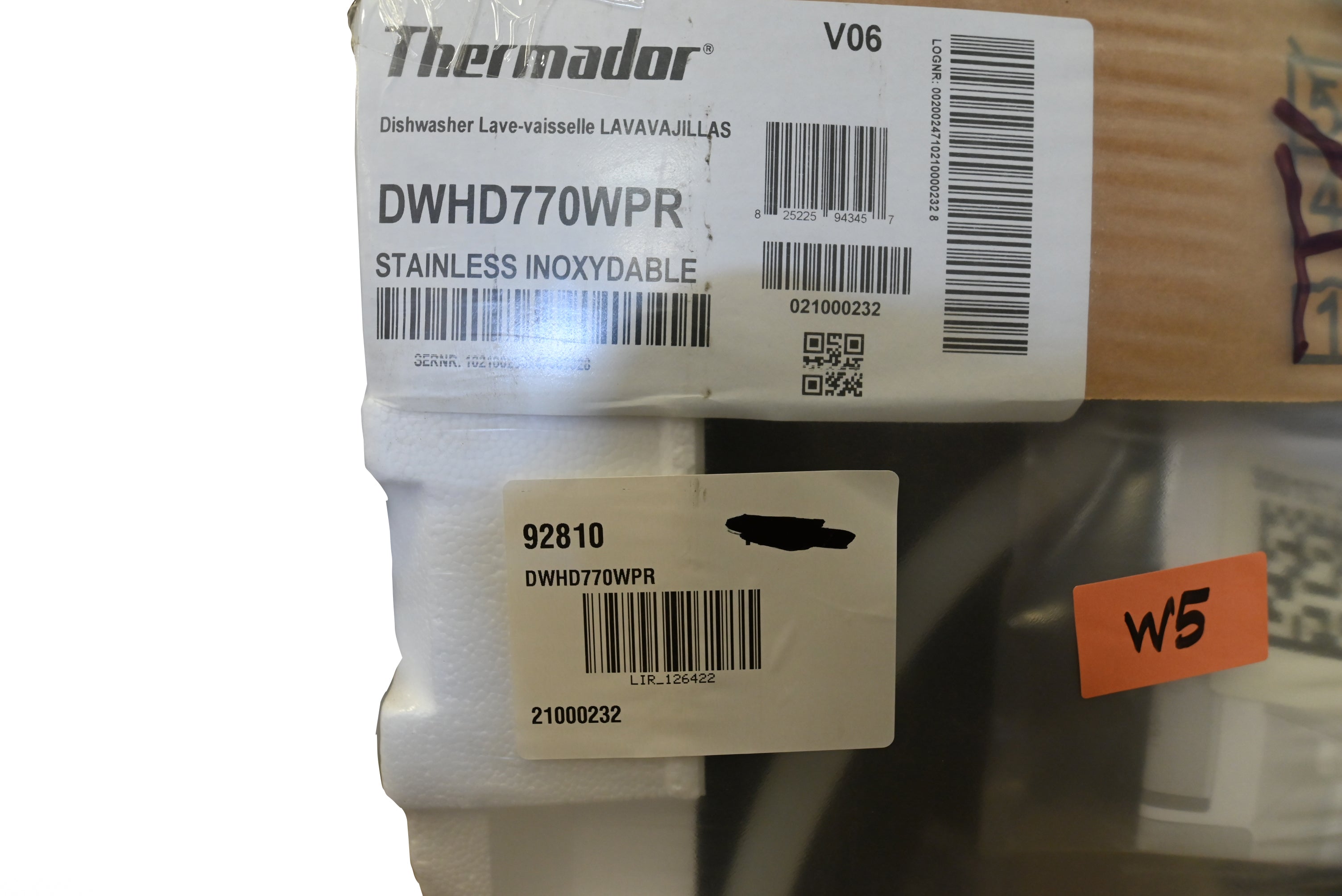 Thermador DWHD770WPR 24" Panel Ready Smart Dishwasher