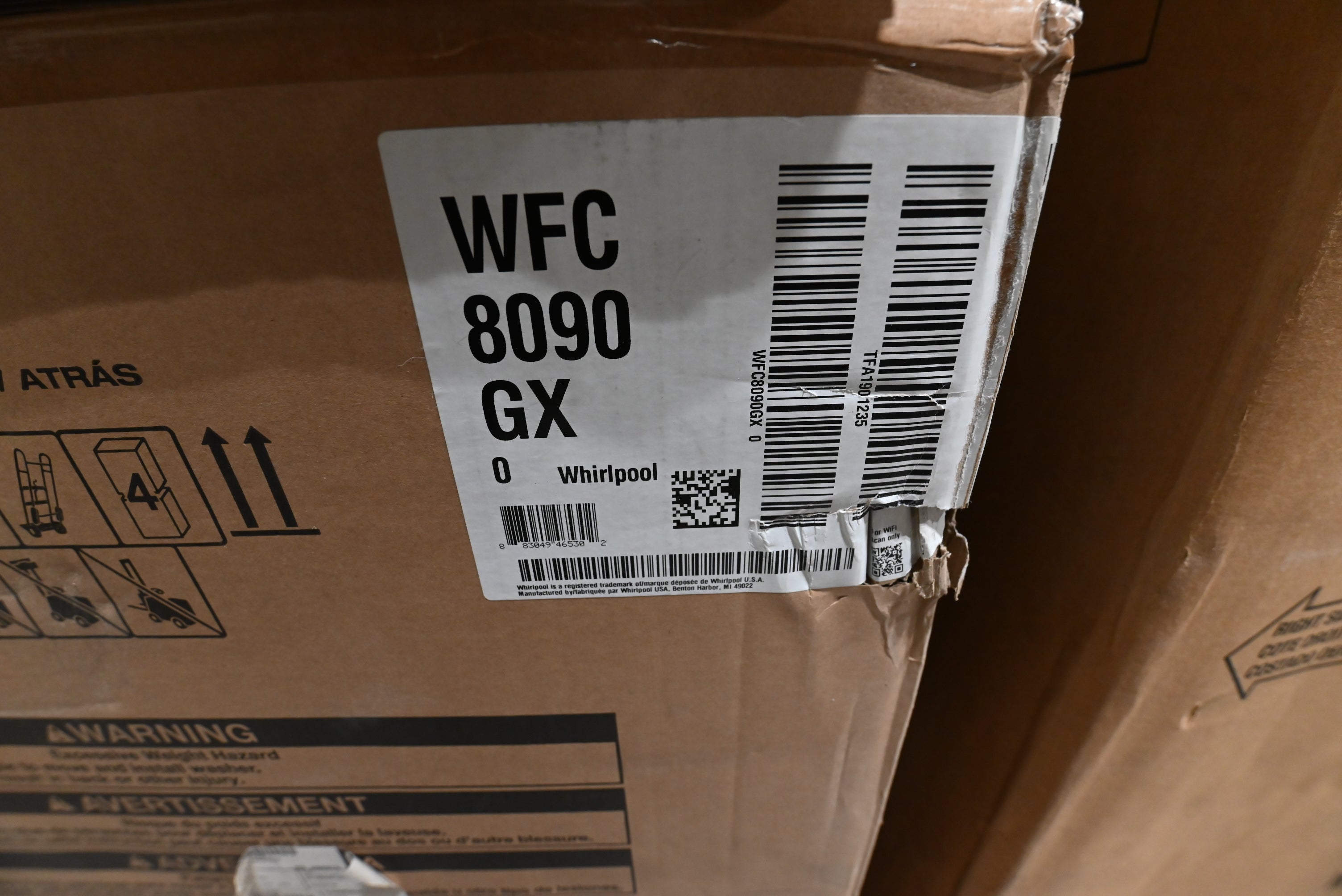 Whirpool WFC8090GX 24" Cashmere Front load Washer/Dryer Combo