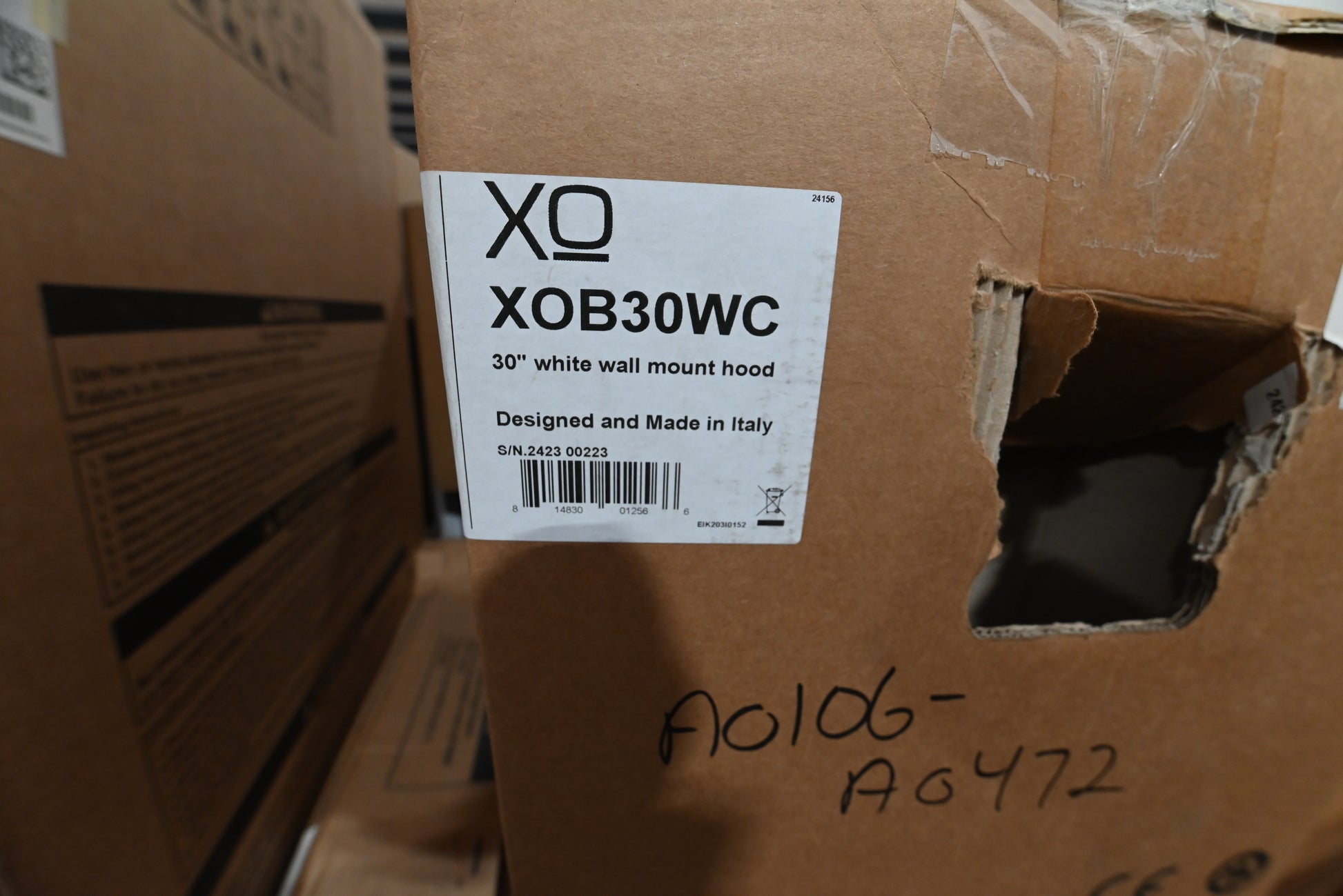 XO XOB30WC 30" White Wall Mount Chimney Range Hood