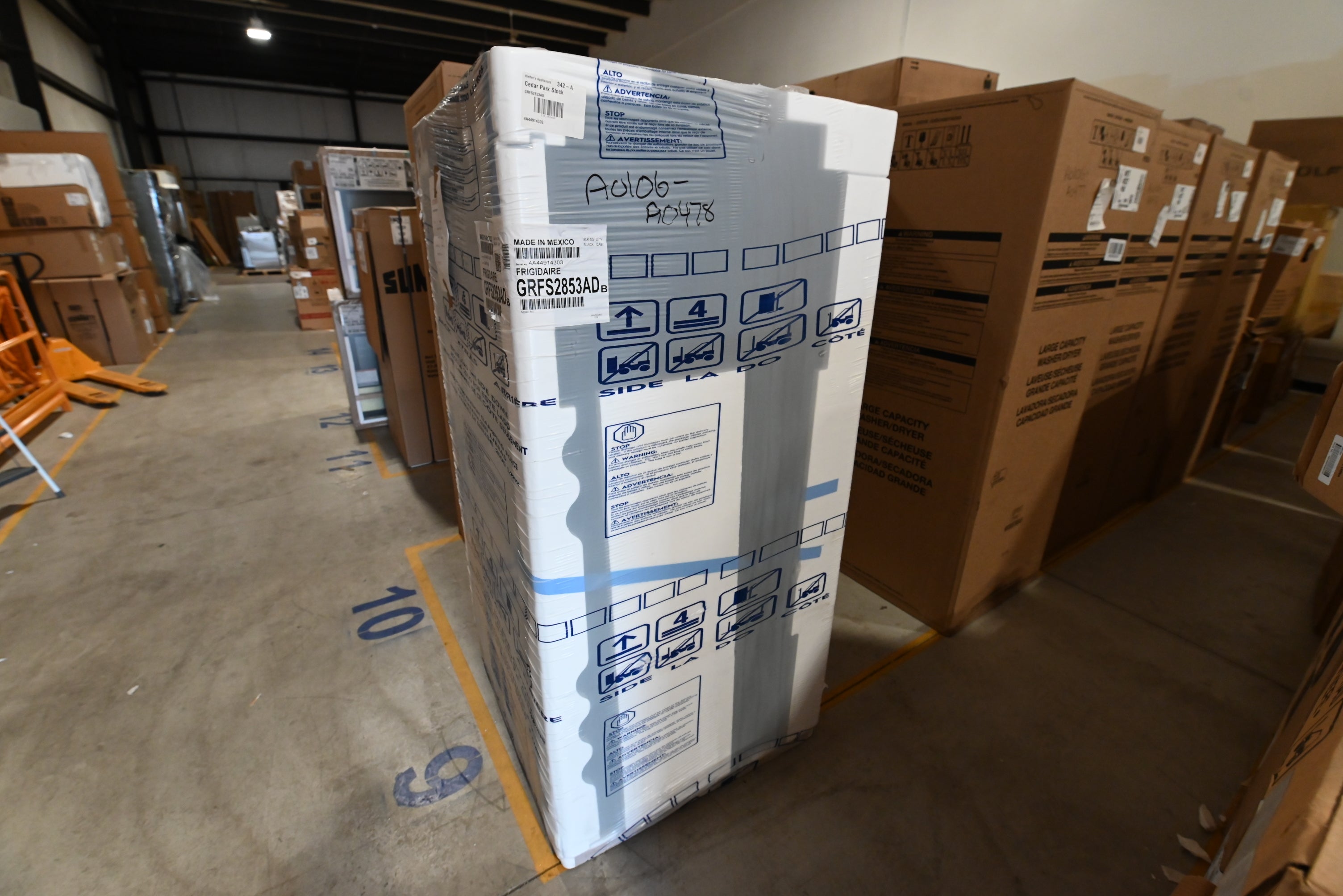 Frigidaire GRFS2853AD 36" Black Stainless Steel French Door Refrigerator