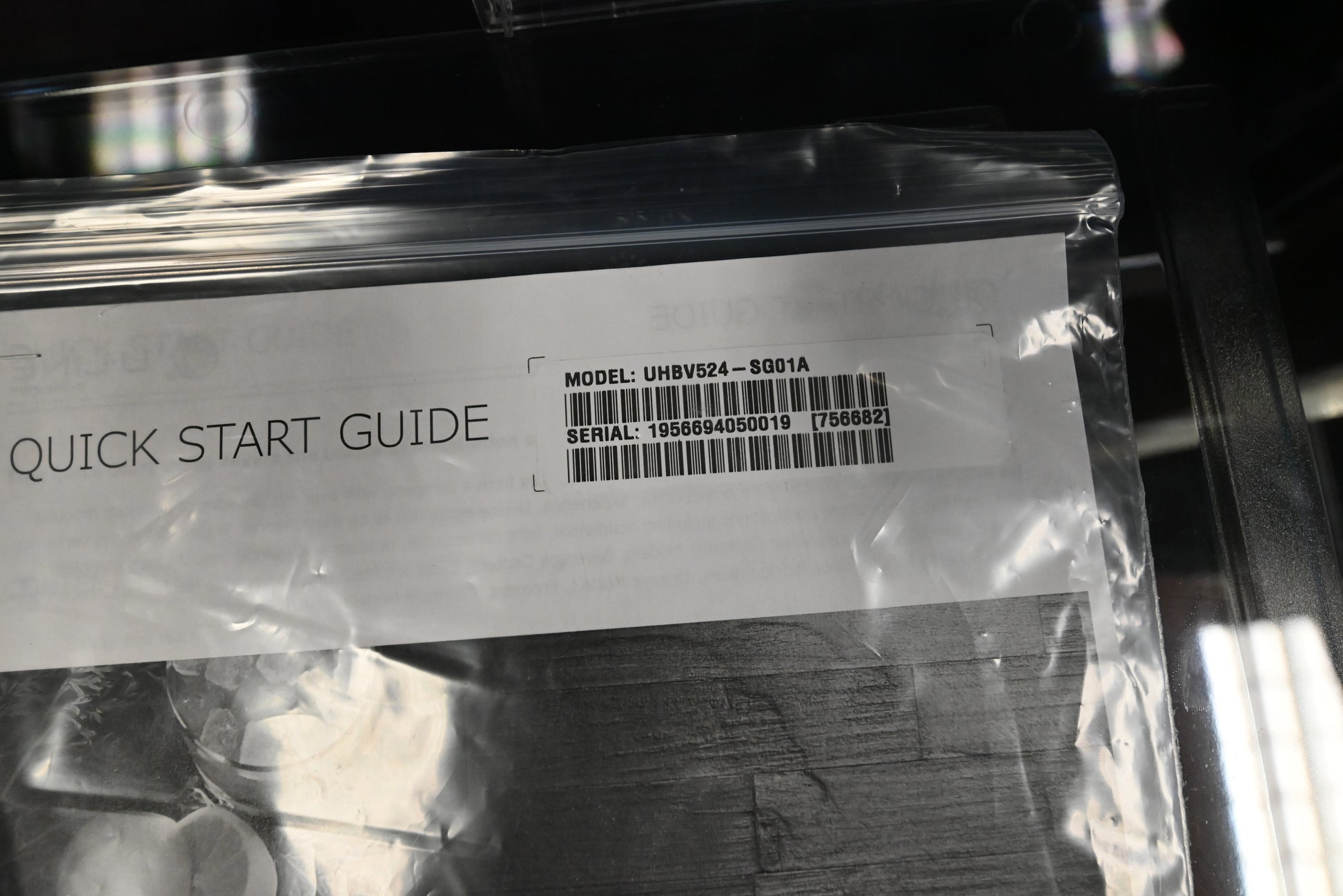 U-Line UHBV524-SG01A 24" Stainless Steel Beverage Center