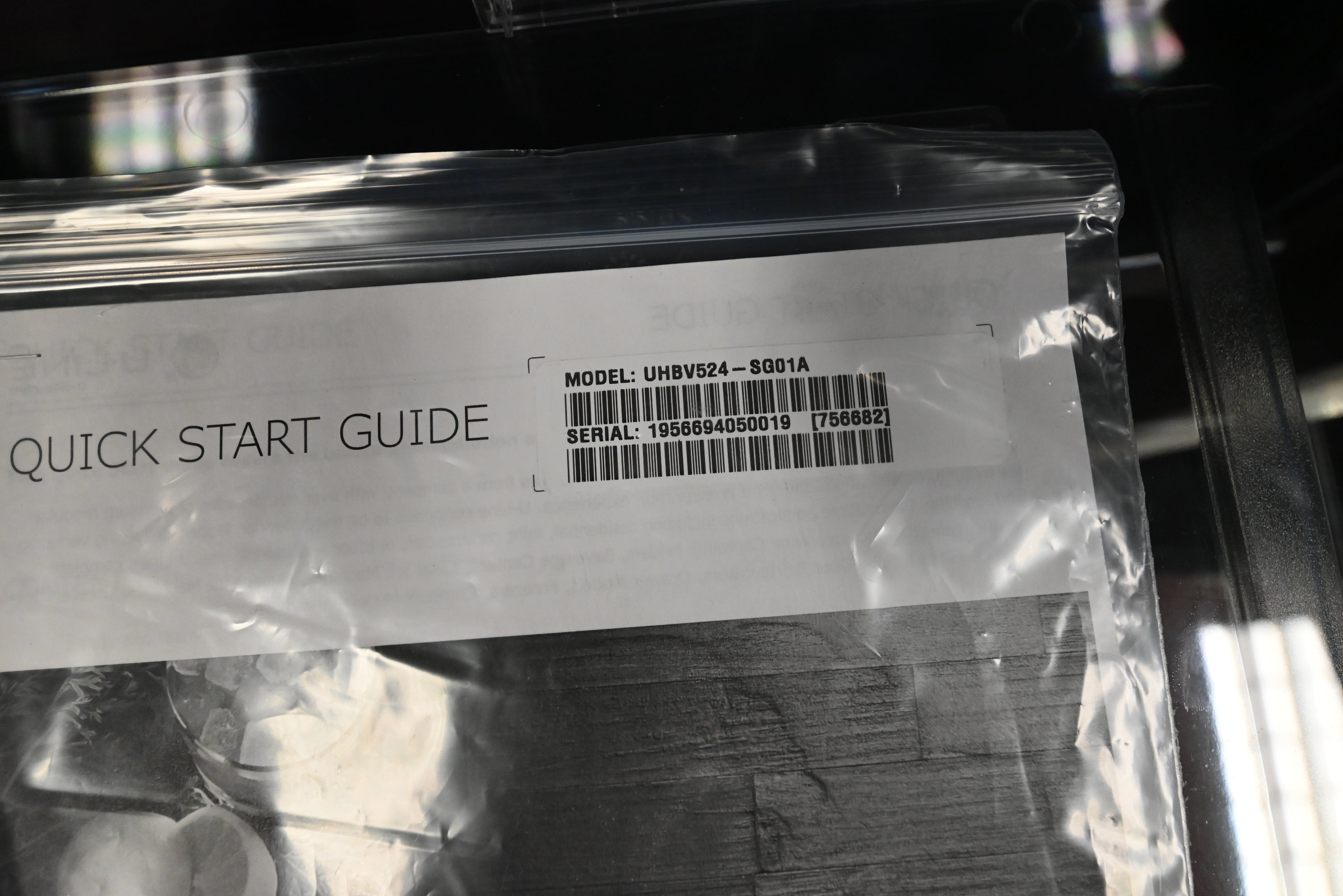 U-Line UHBV524-SG01A 24" Stainless Steel Beverage Center