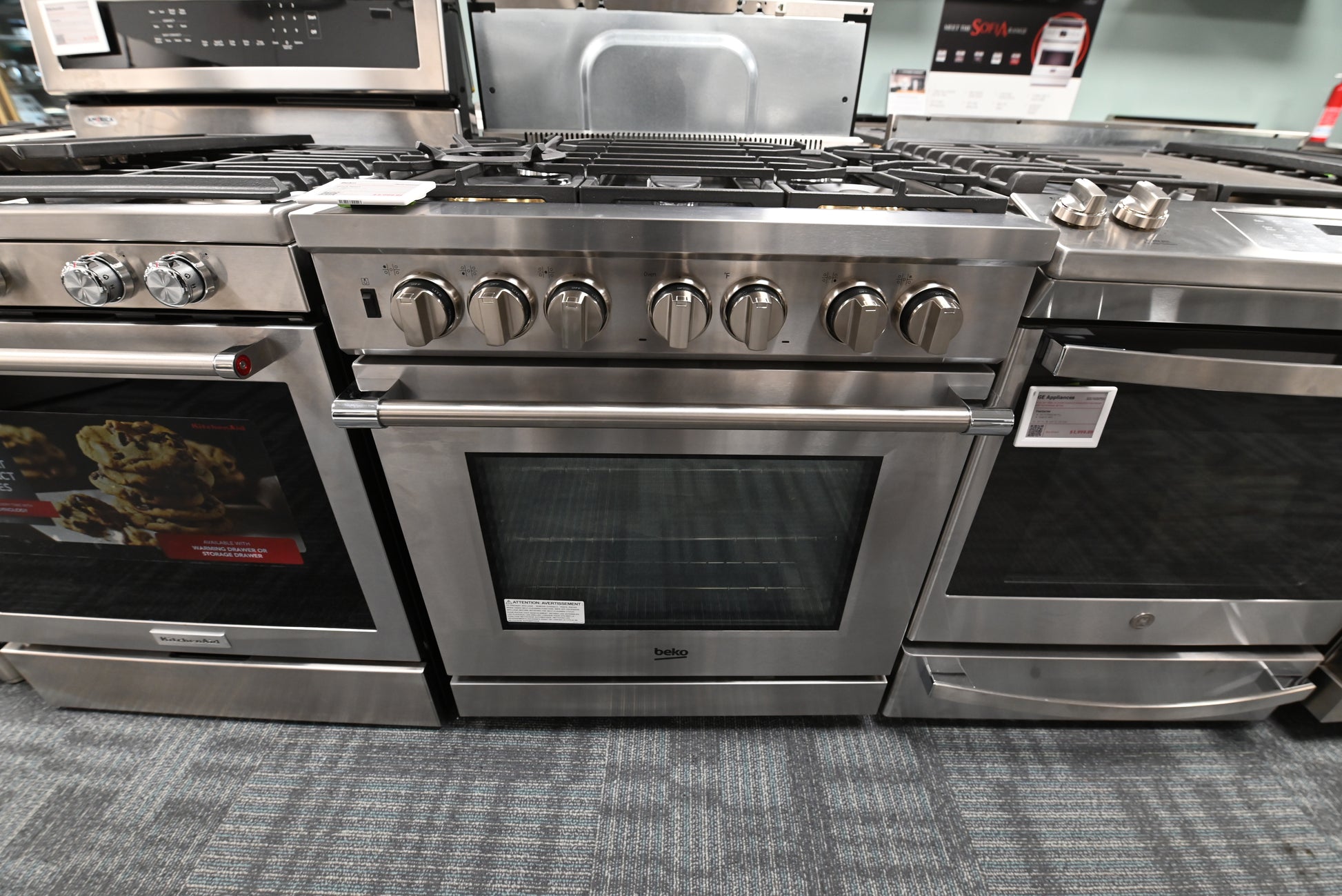 Beko PRGR34552SS 30" Stainless Steel Pro-Style Gas Range