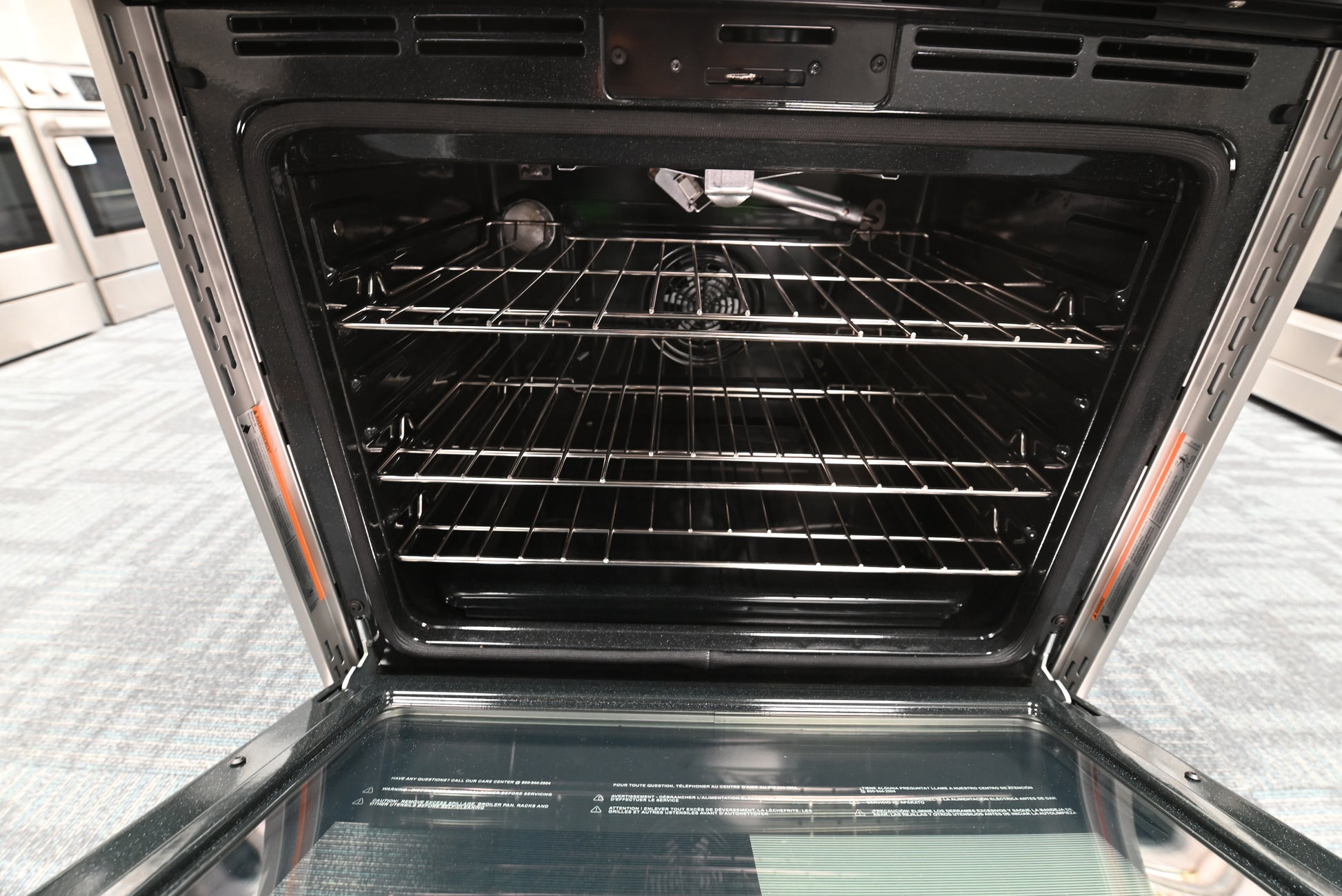 Bosch HGI8056U 30" Stainless Steel Gas Range