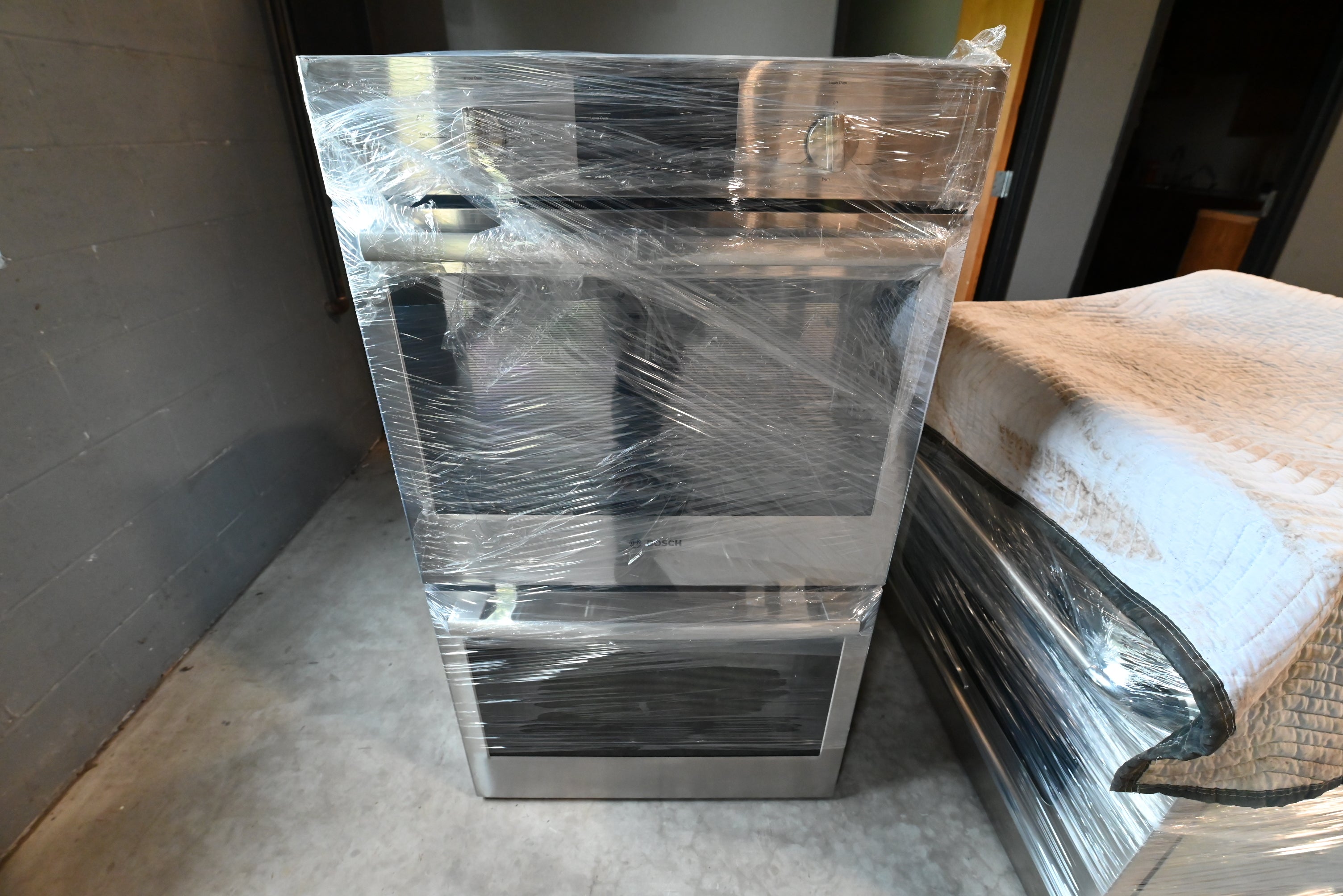 Bosch HBL5651UC 30" Stainless Steel Electric Double Wall Oven