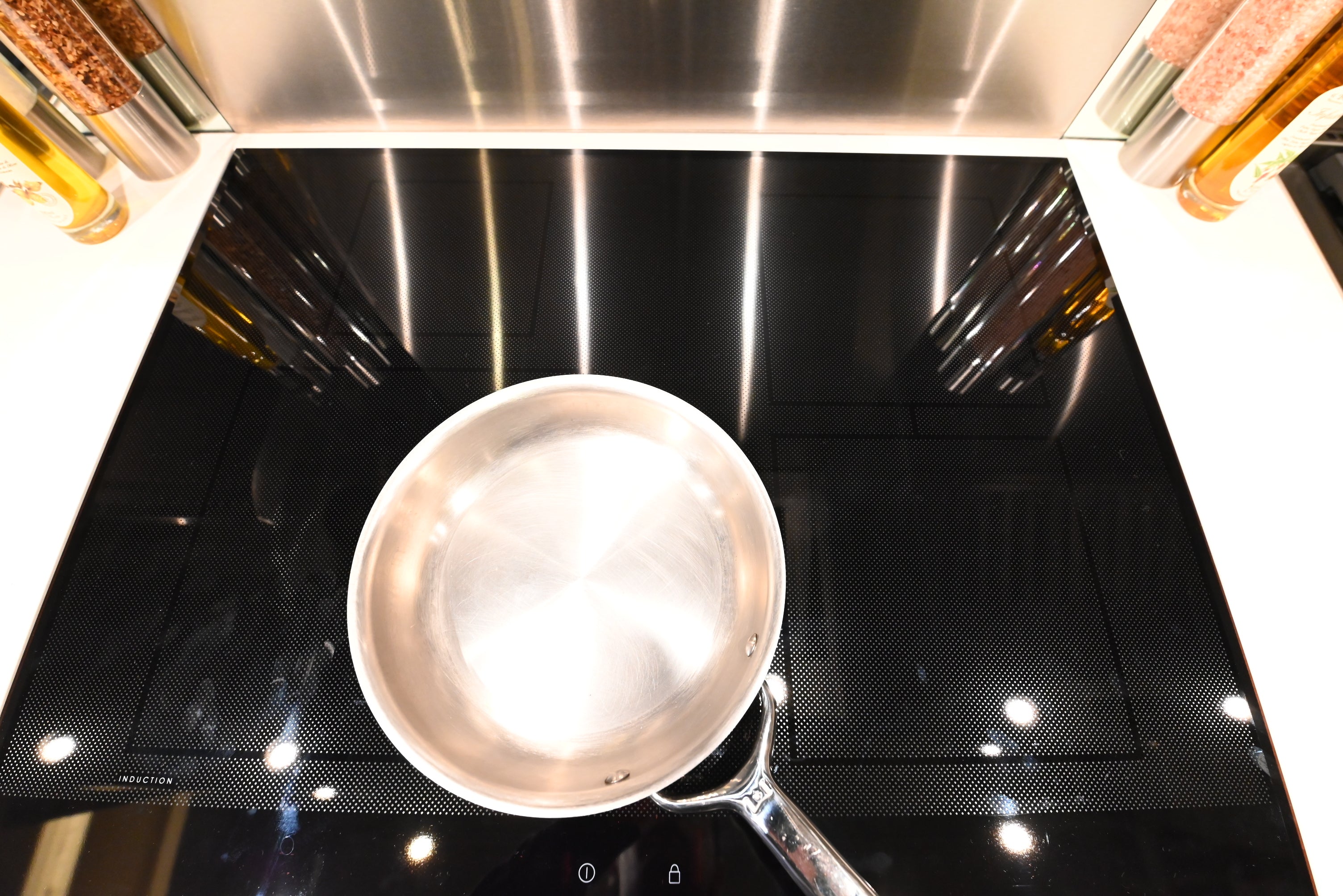 Wolf IR30450/S/T 30" Stainless Steel Induction Range